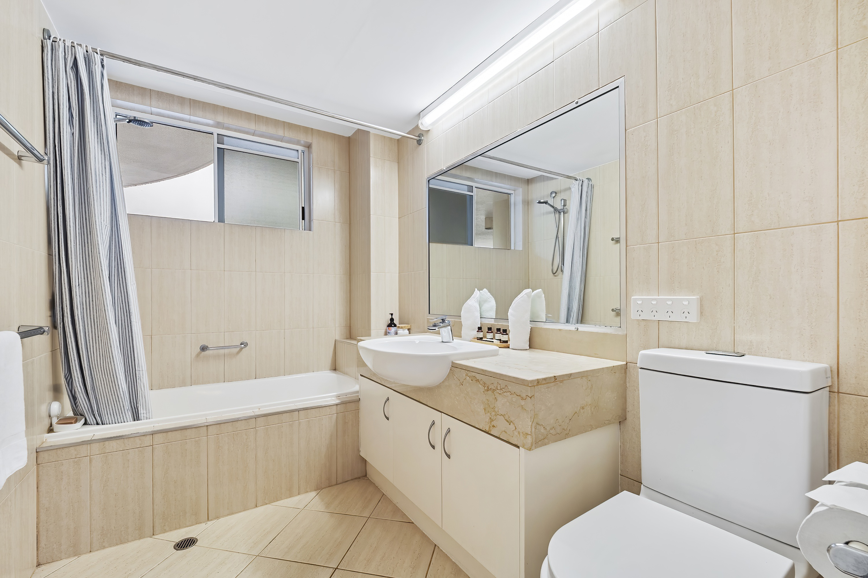 Coral Coast Resort 3 Bedroom Apartment 229