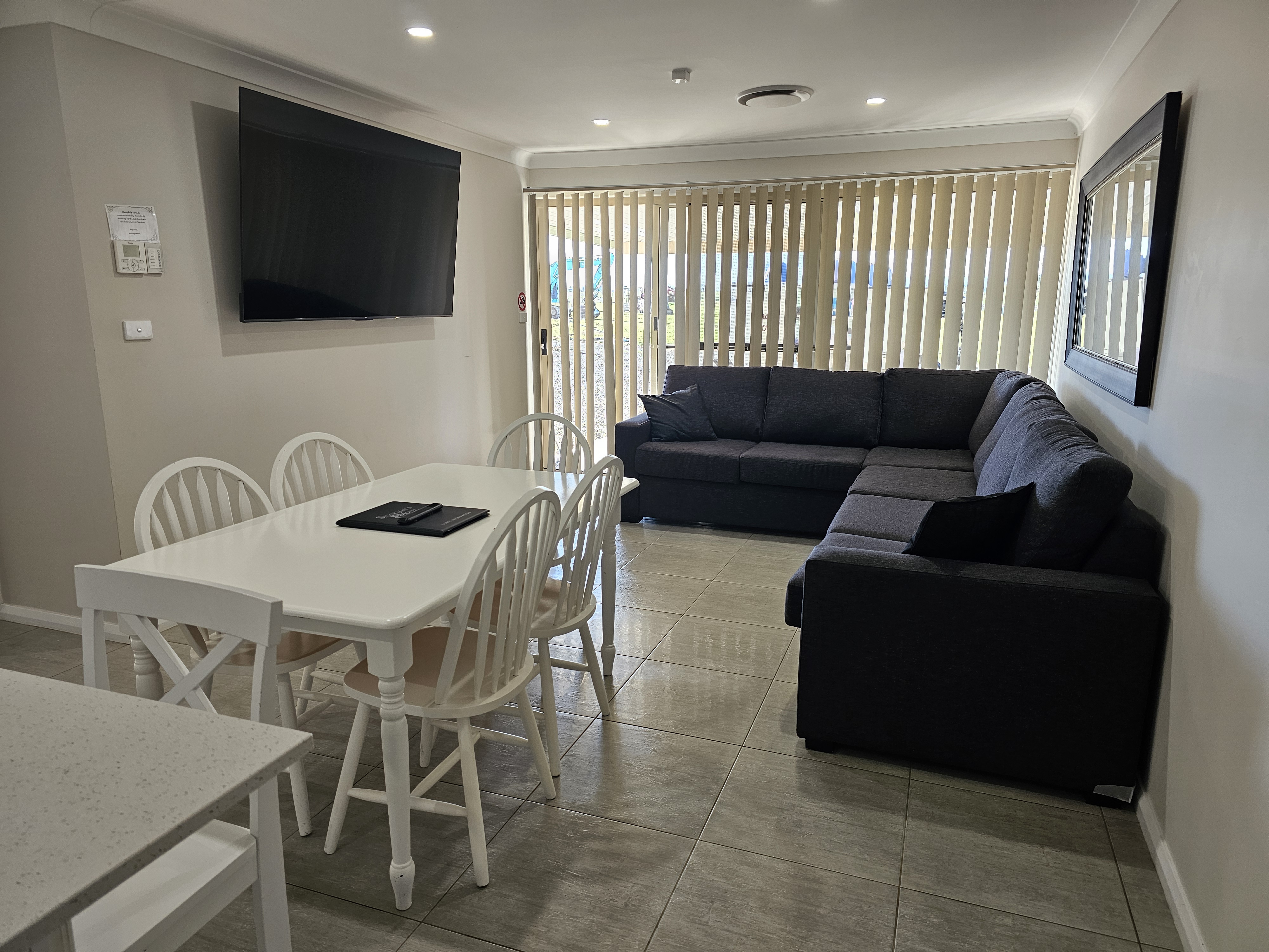 3 Bedroom Apartment. 1 King, 1 Queen, 2 Single (bunks)+ 1 king single