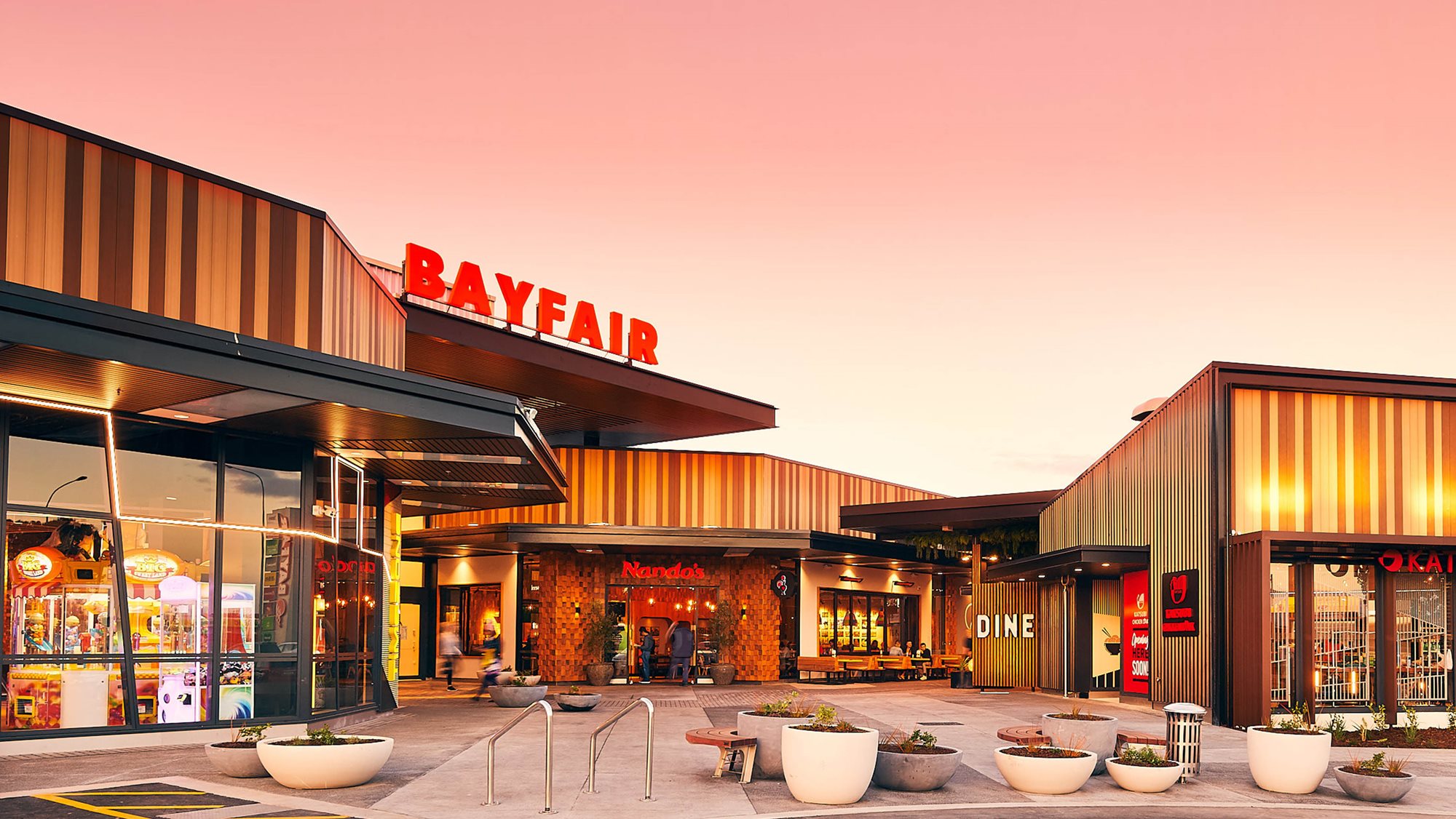 SHOP UP A STORM AT BAYFAIR