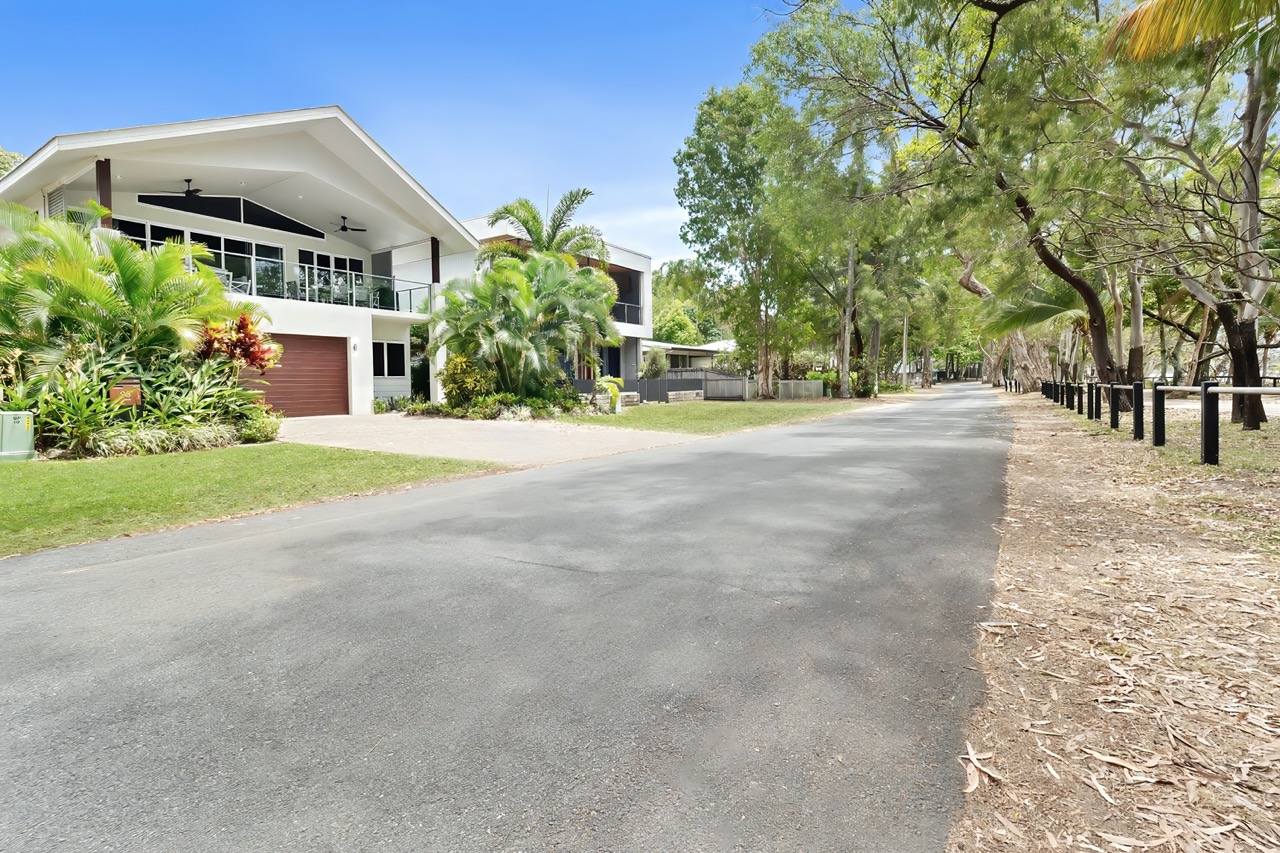 The Havannah Beach Front Holiday House