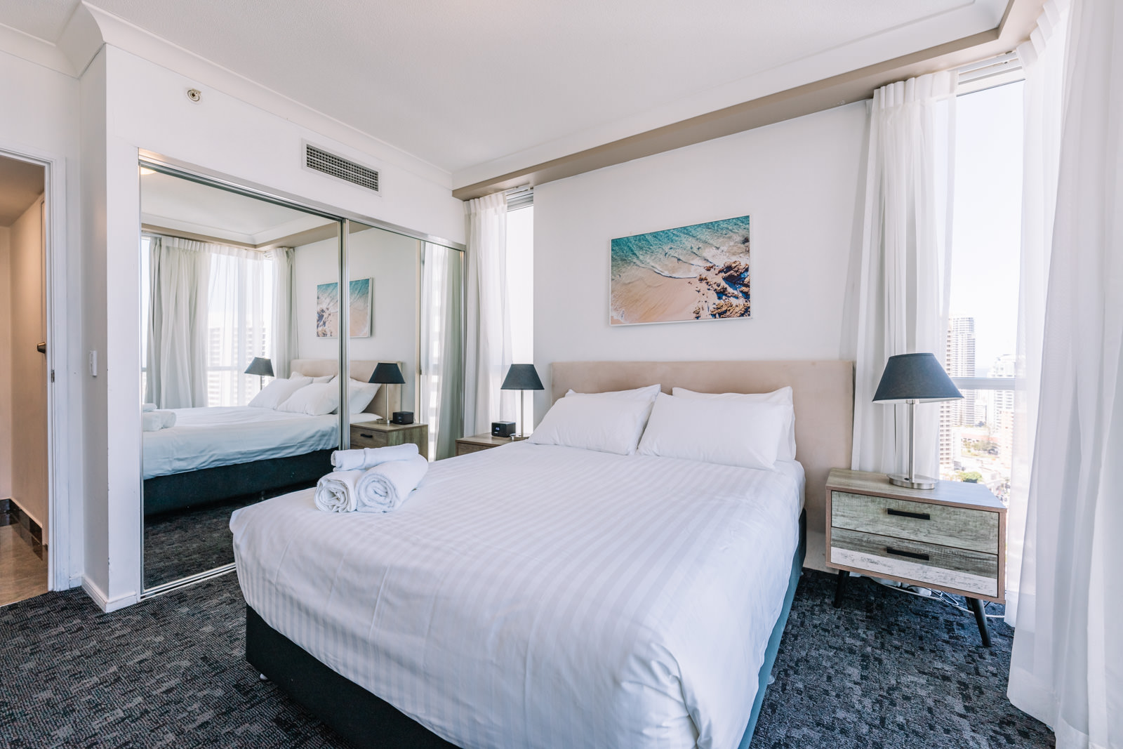 Chevron Tower 2BR 2B 1C Resort Style