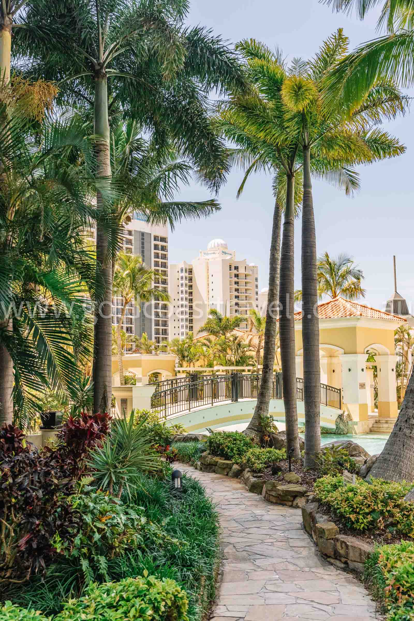 Chevron Tower 2BR 2B 1C Resort Style