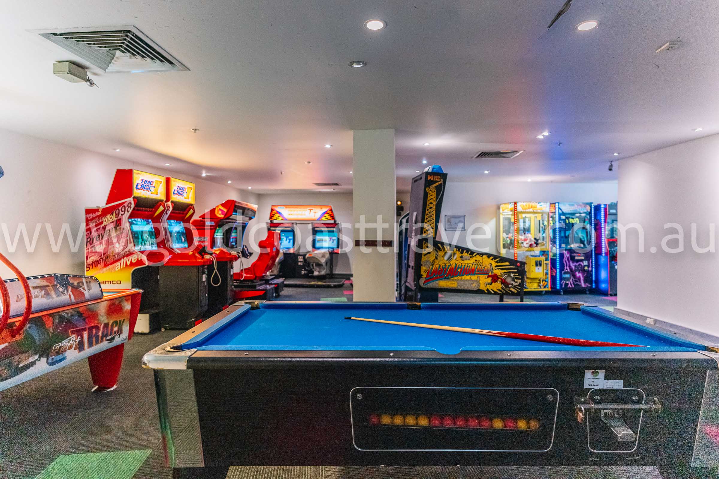 Chevron Tower 2BR 2B 1C Resort Style