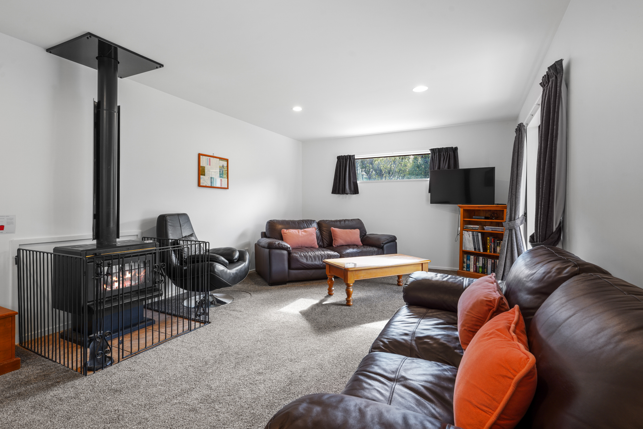 3 Chisholm Crescent