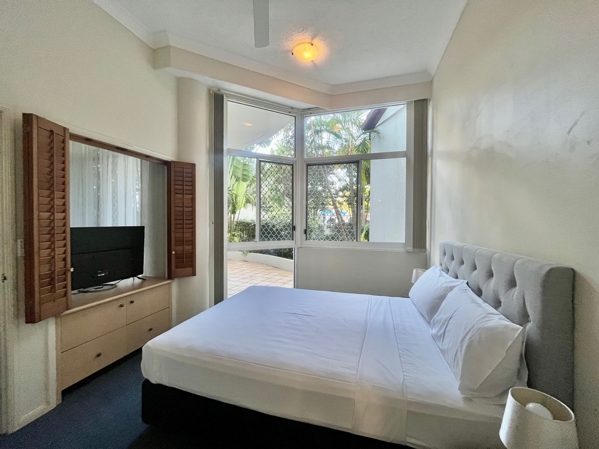 1 Bedroom Budget Garden View Spa Apartment