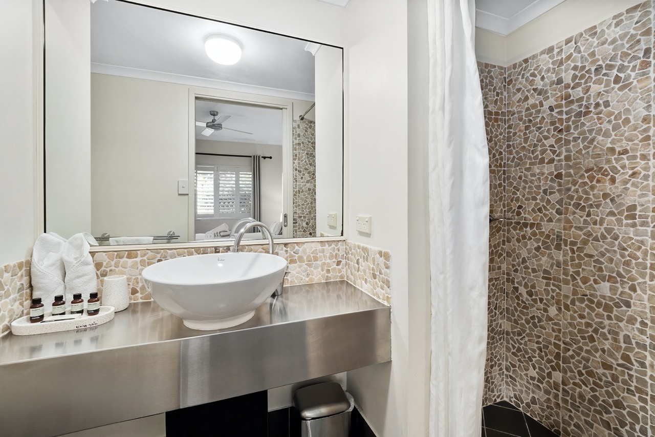 Mango Resort 2 Bedroom Pool Access 37