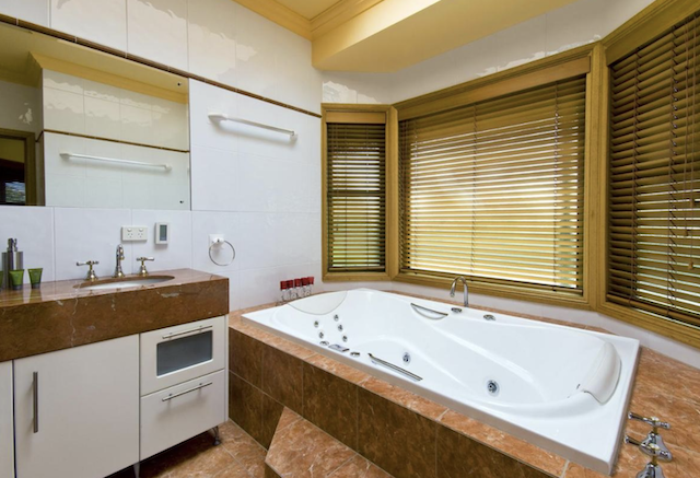 Treetops Suite, 2 Guests
