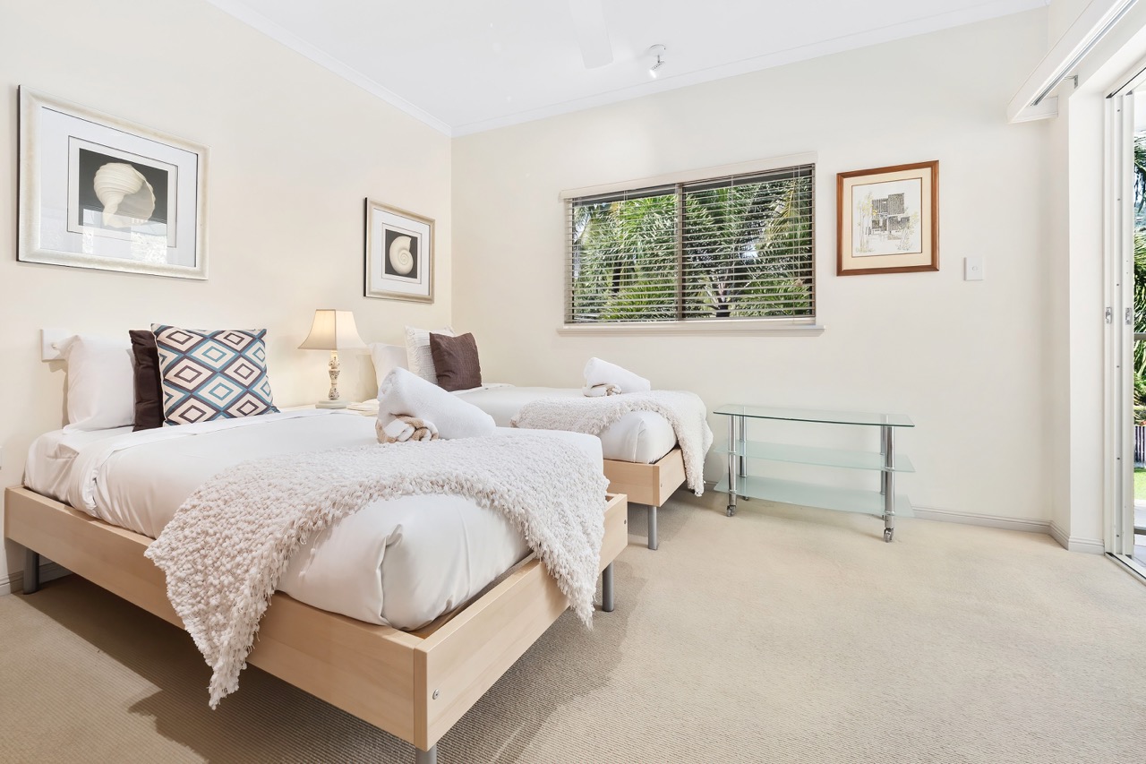 Arlington 2 Bedroom #3 Clifton Beach