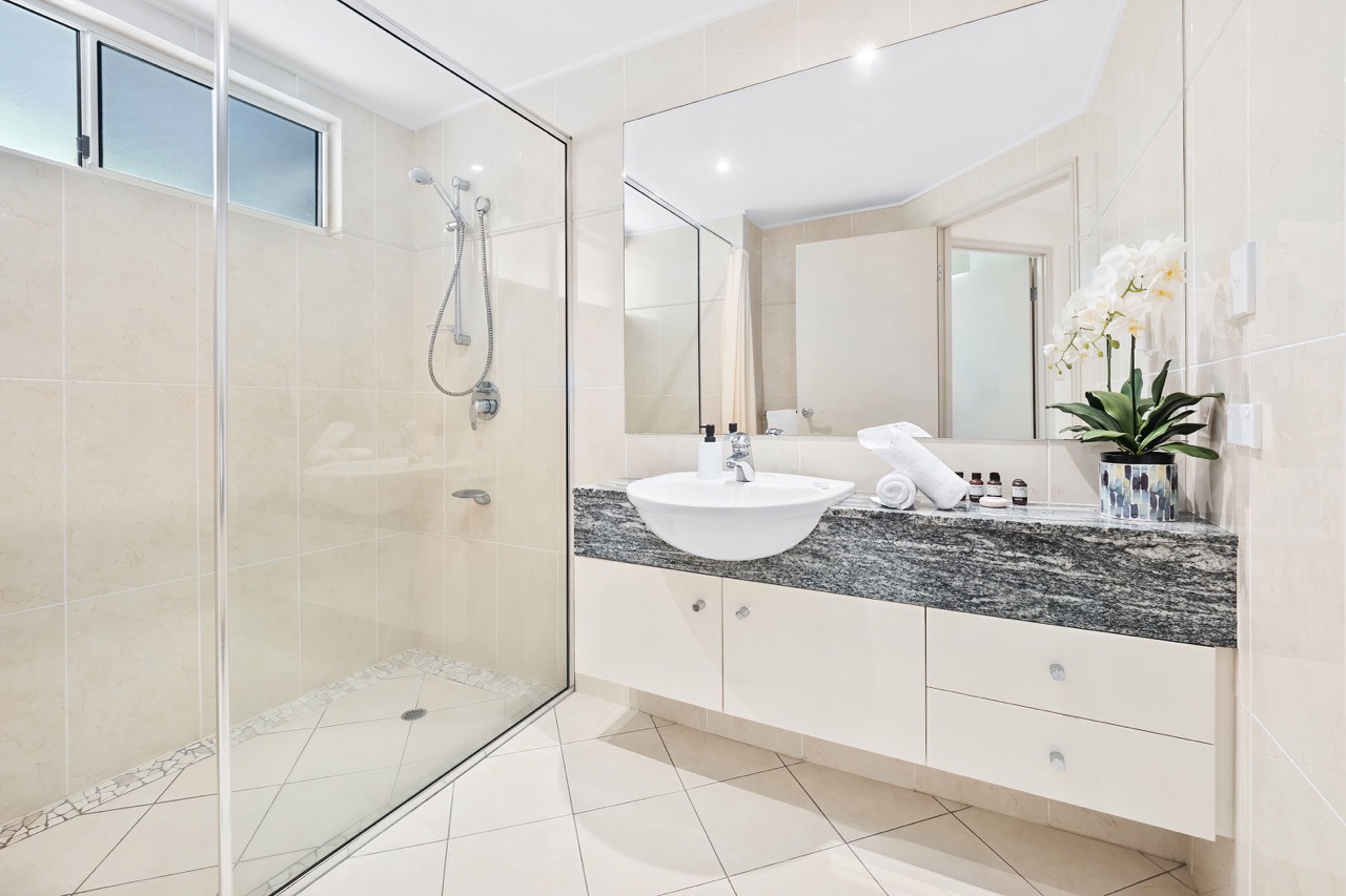 Arlington 2 Bedroom #3 Clifton Beach