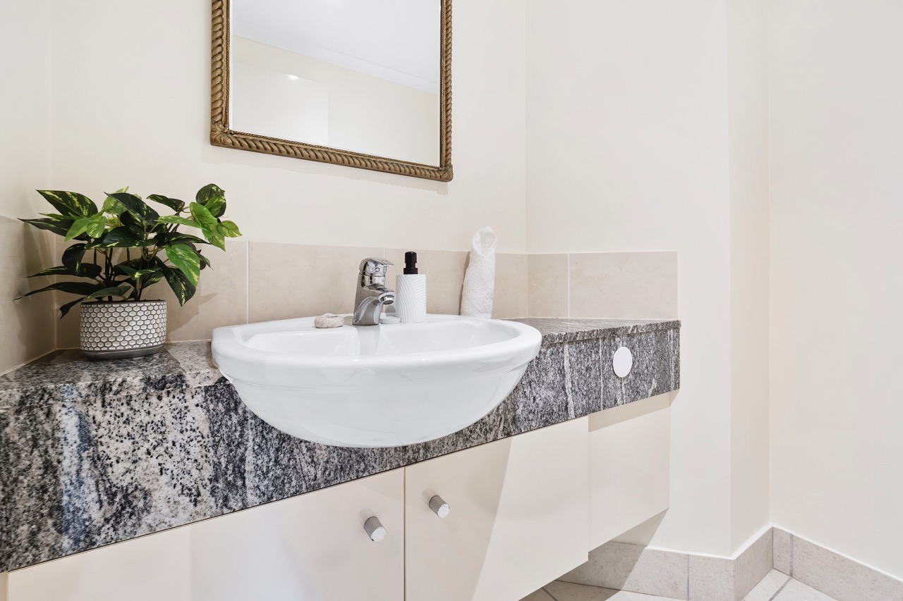Arlington 2 Bedroom #3 Clifton Beach