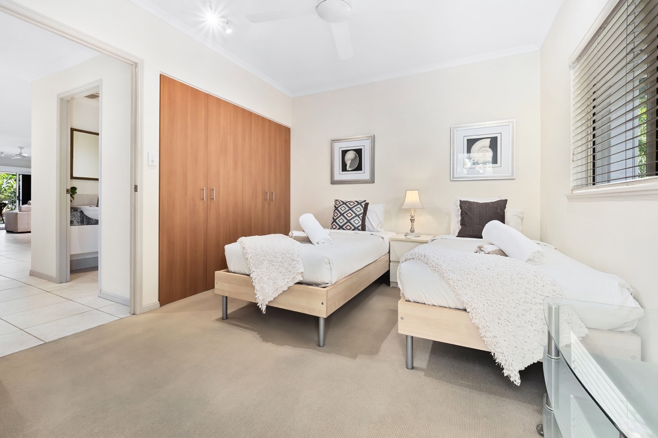 Arlington 2 Bedroom #3 Clifton Beach