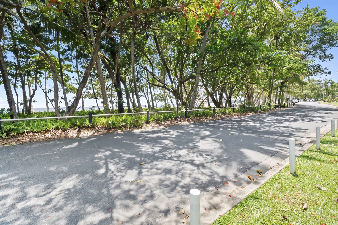 Arlington 2 Bedroom #3 Clifton Beach