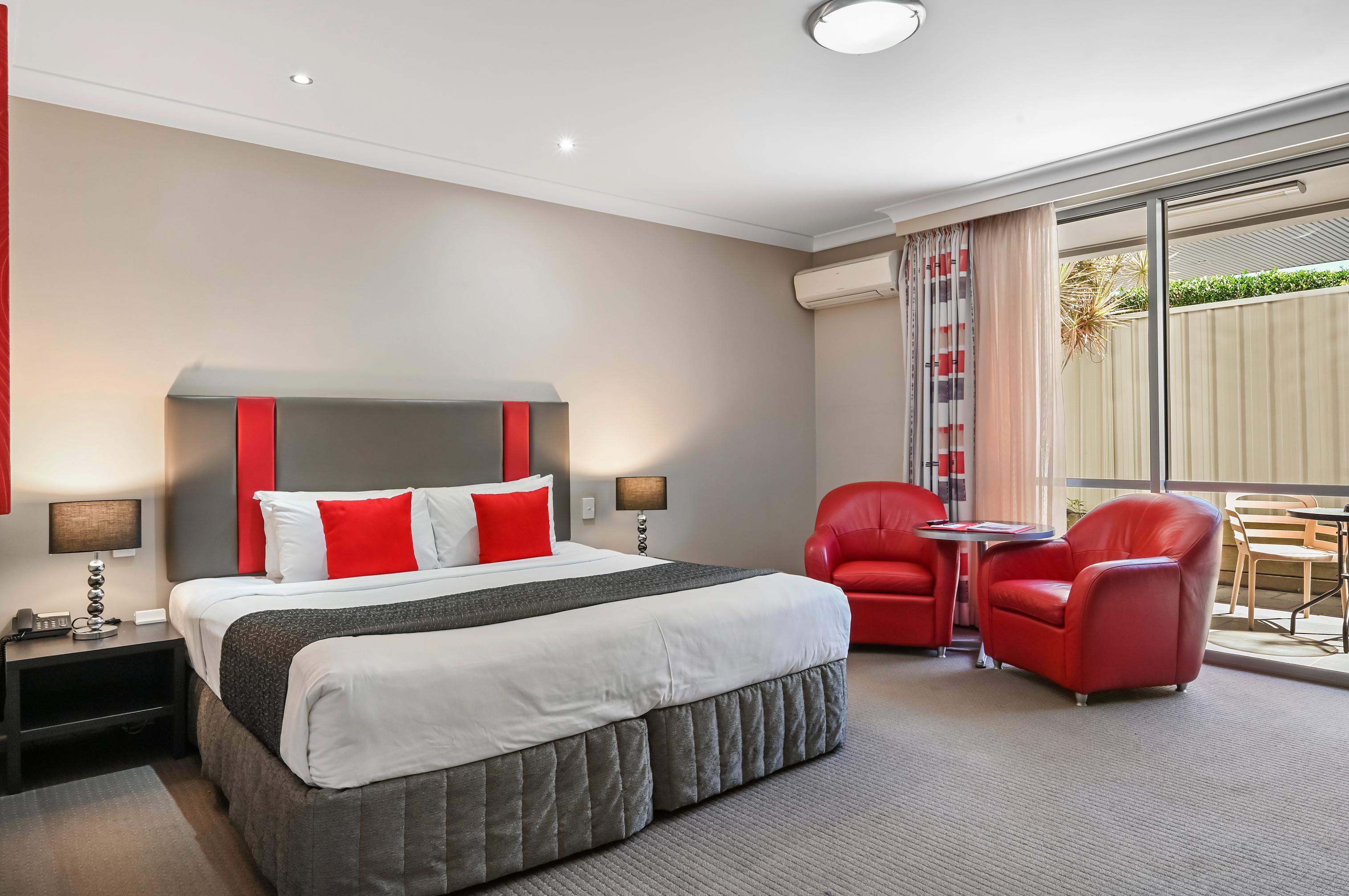 Superior King Room