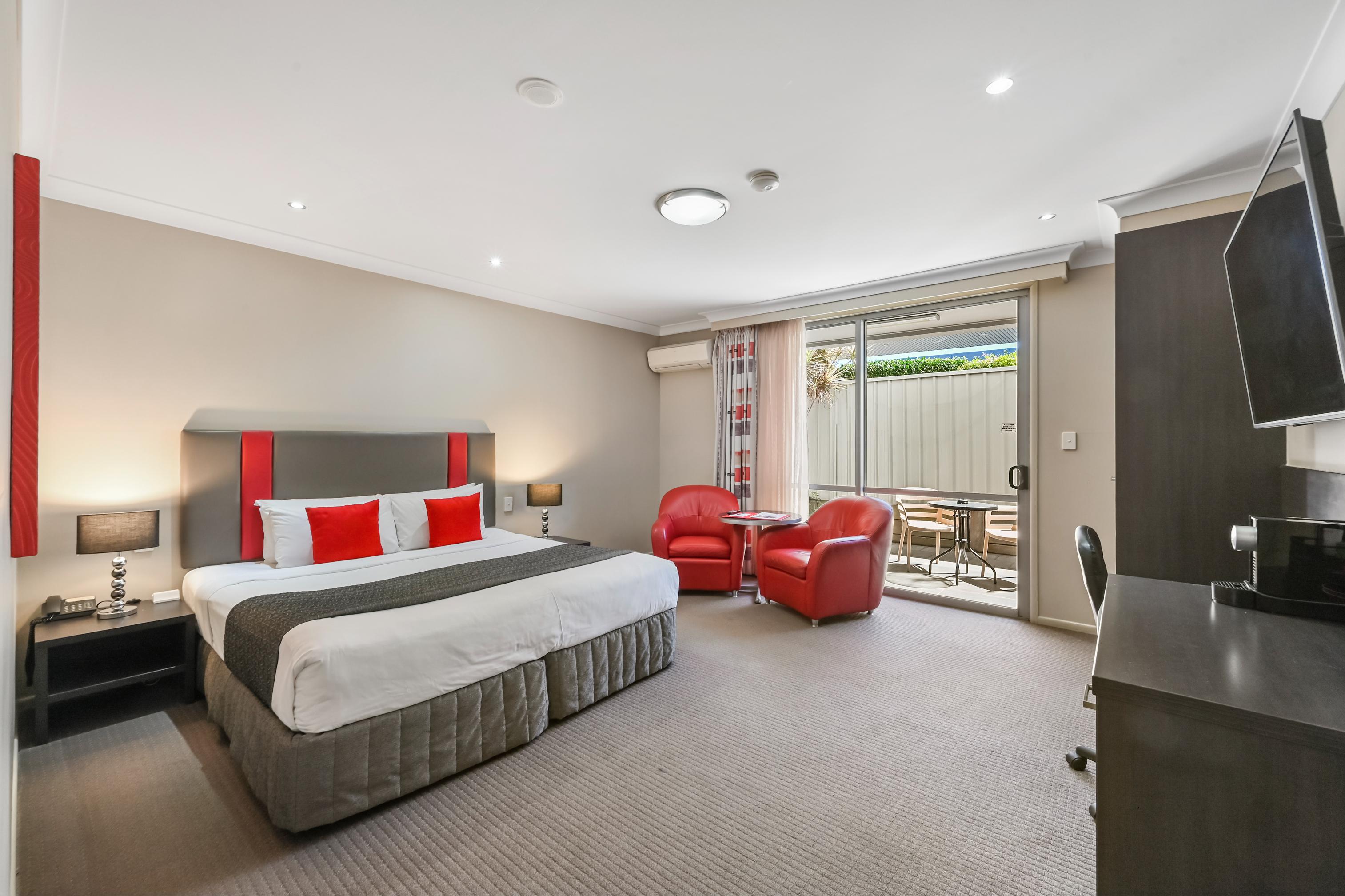 Superior King Room
