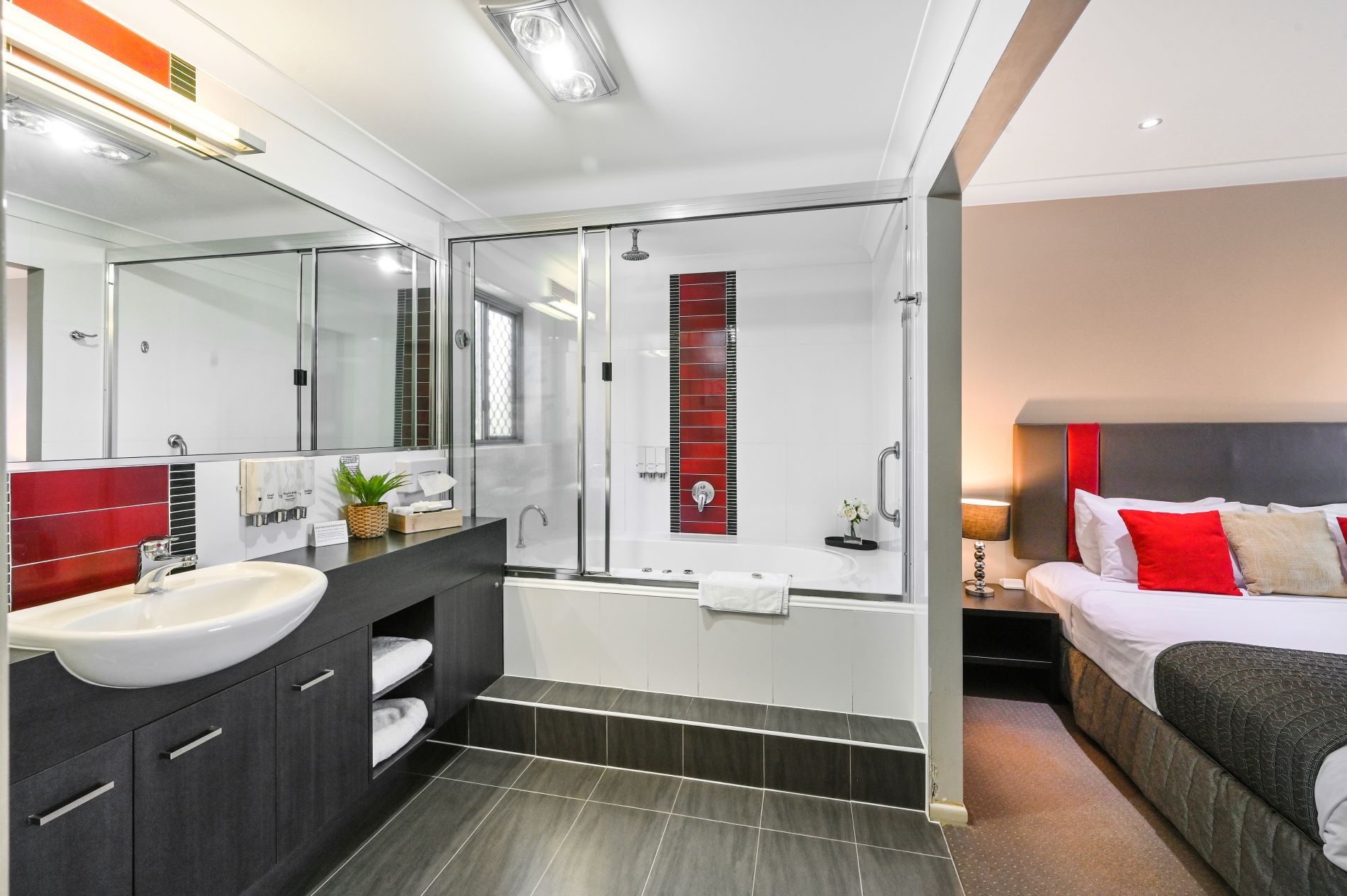 Superior Spa Room
