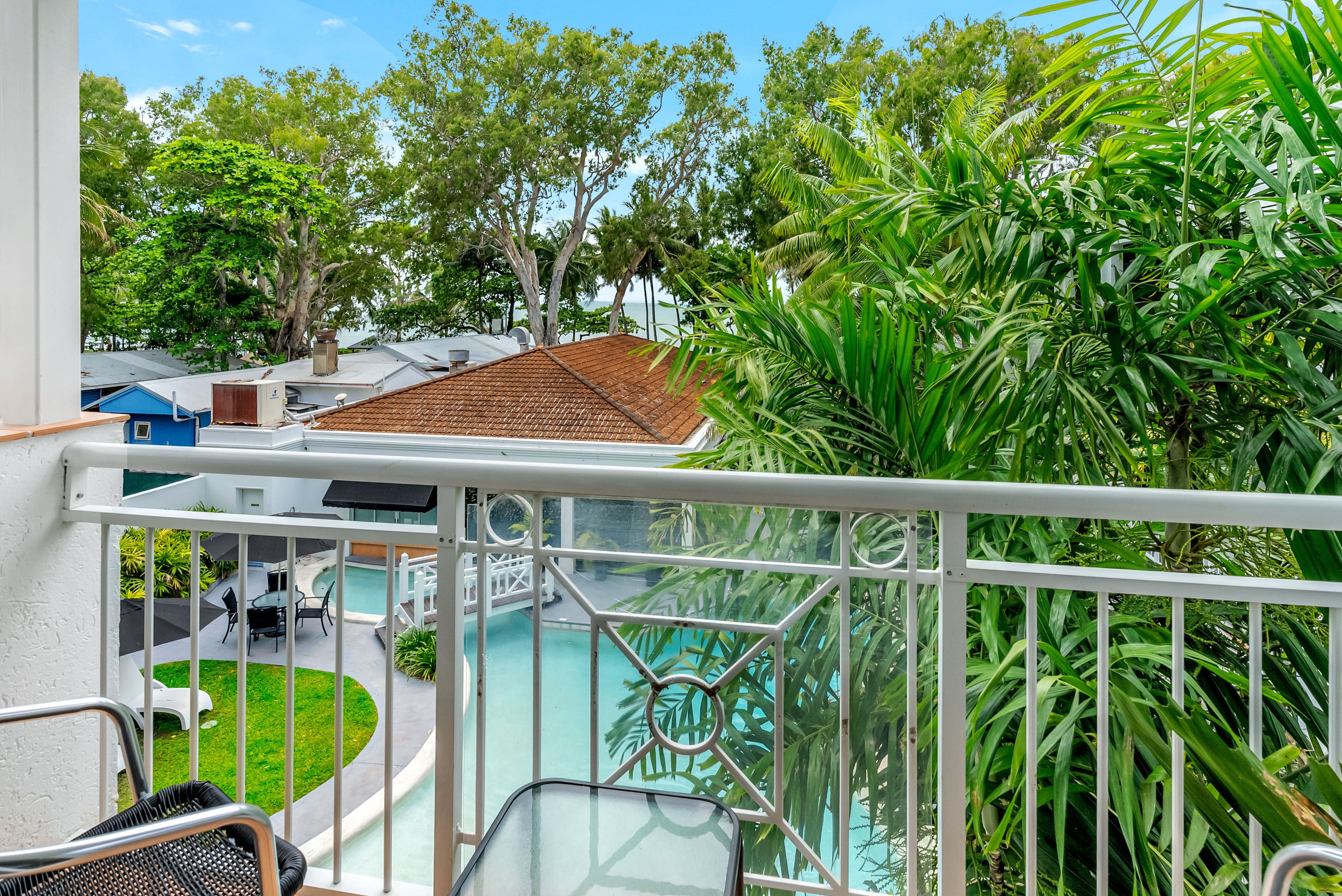 Alassio 2 Bedroom Pool View 303