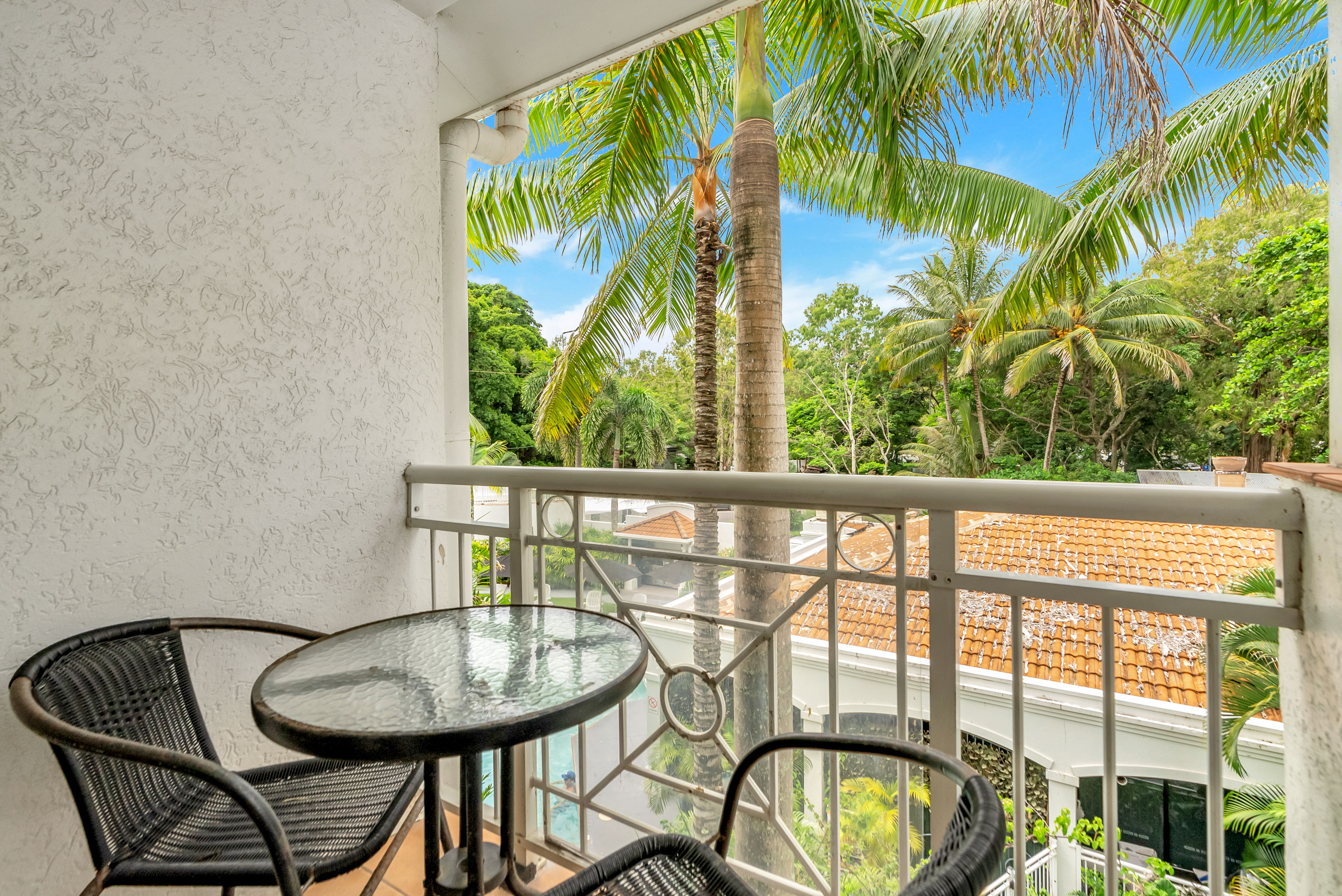 Alassio 2 Bedroom Pool View 303