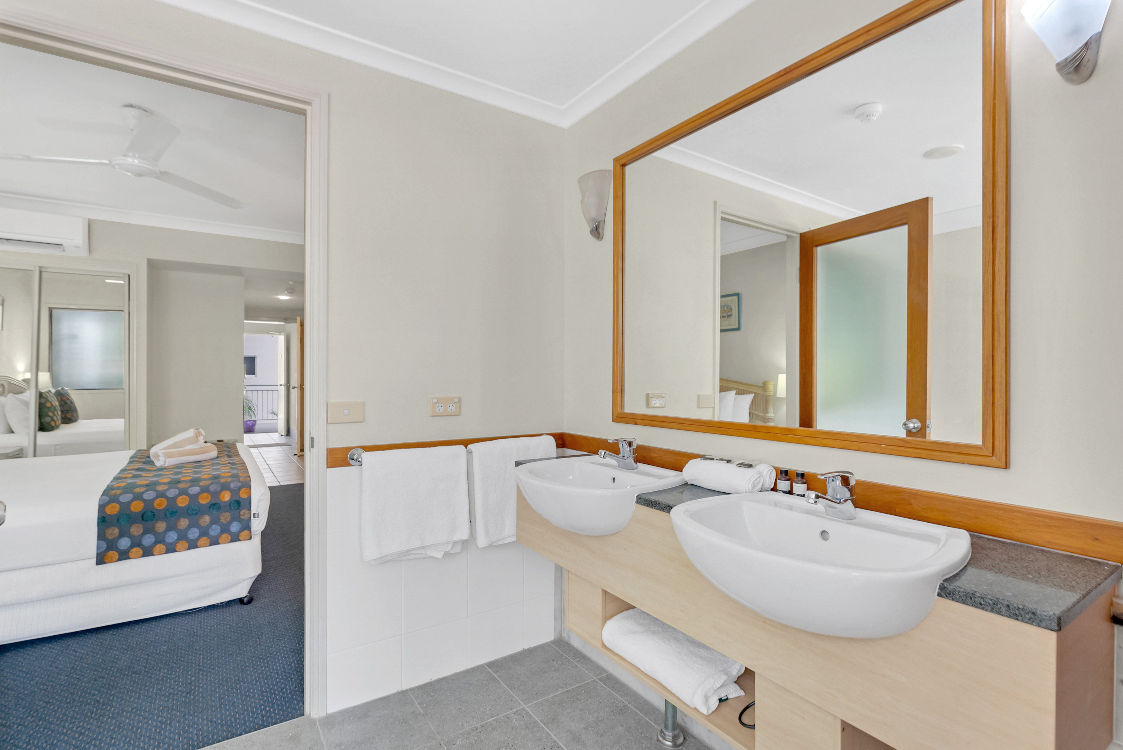 Alassio Pool View Studio 303/2
