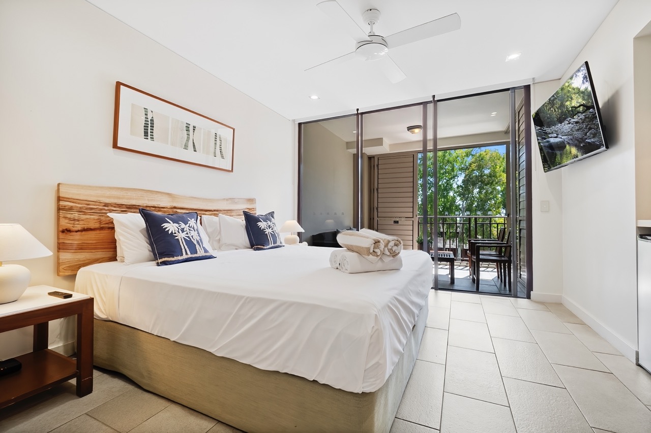Temple 2 Bedroom Dual Key with Rooftop Terrace 422/3