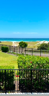 2 Bedroom Park and Ocean Views18