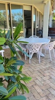 3 Bedroom Private Ground Floor Beachfront with A/c 02