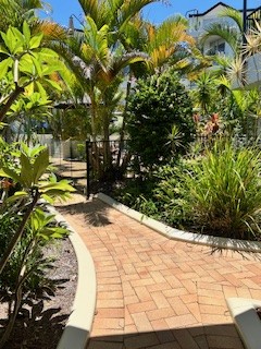 3 Bedroom Private Ground Floor Beachfront with A/c 02