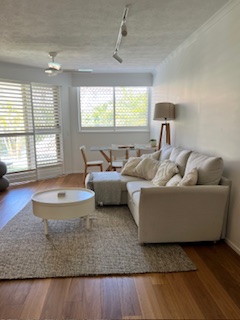 2 Bedroom Pool View with Courtyard and A/c 07