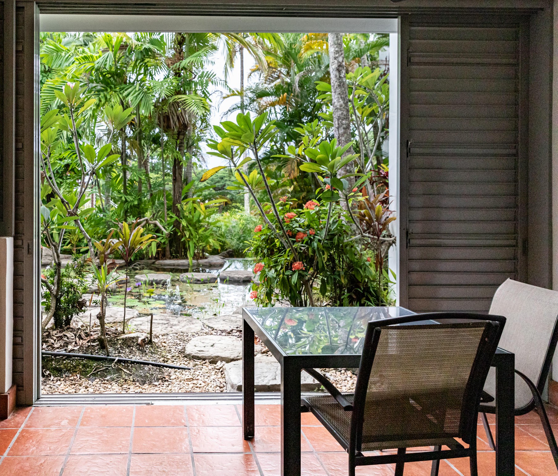Tropical Studio Apartment (triple share)