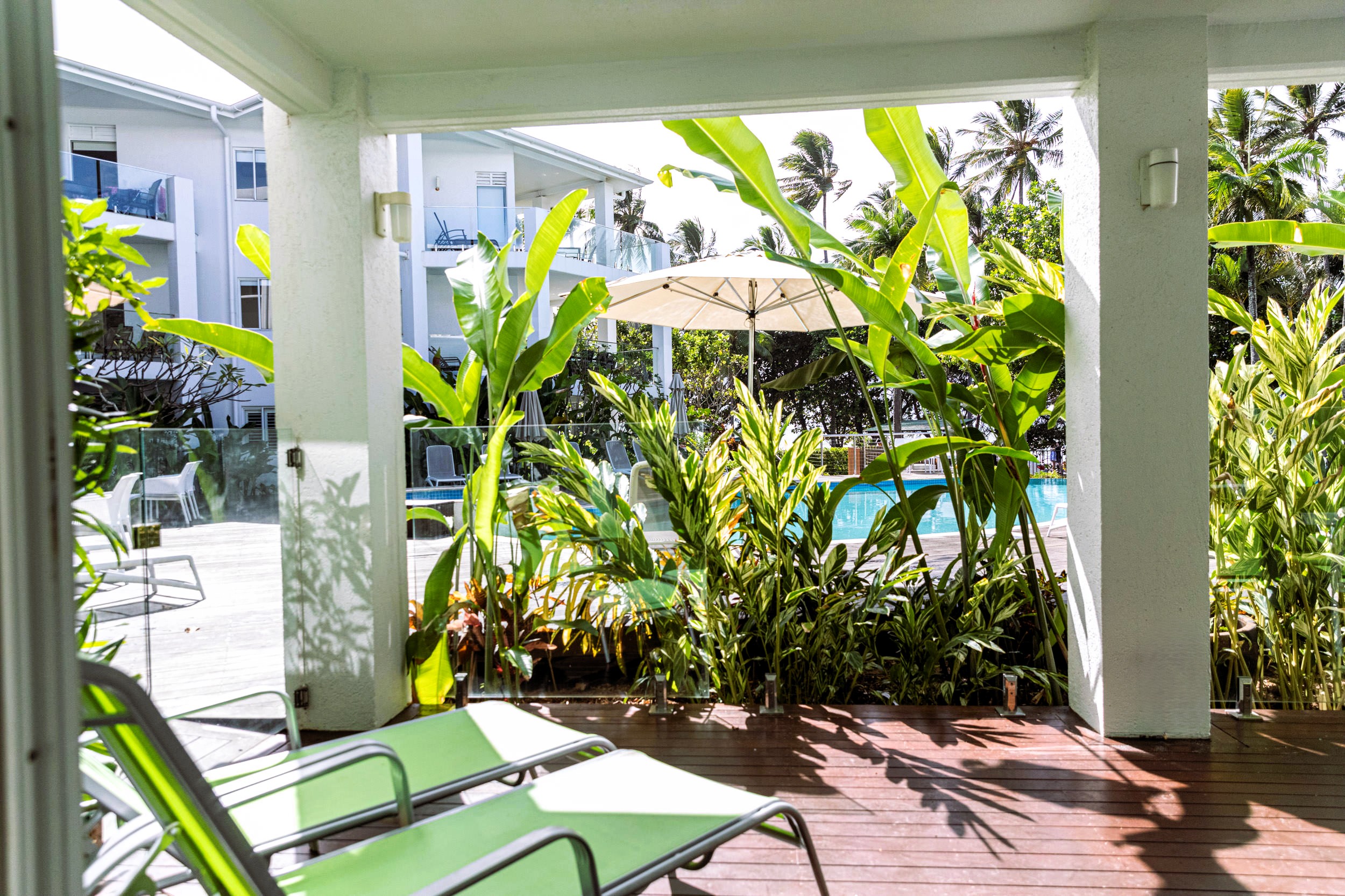2 Bedroom LUXE Pool Deck Apartment