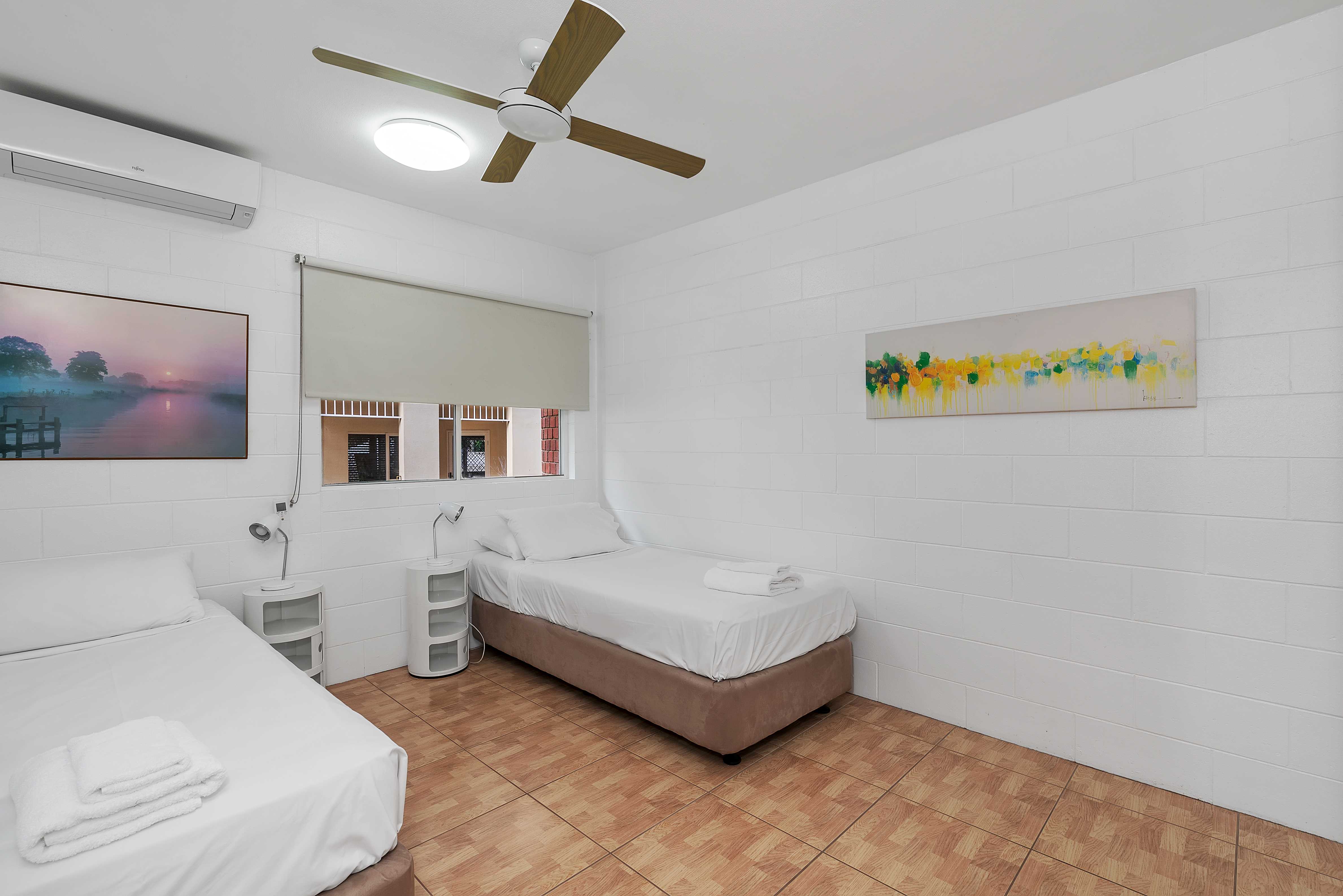 Sand Cay Beachfront Apartment 1 - 2 Bedrooms