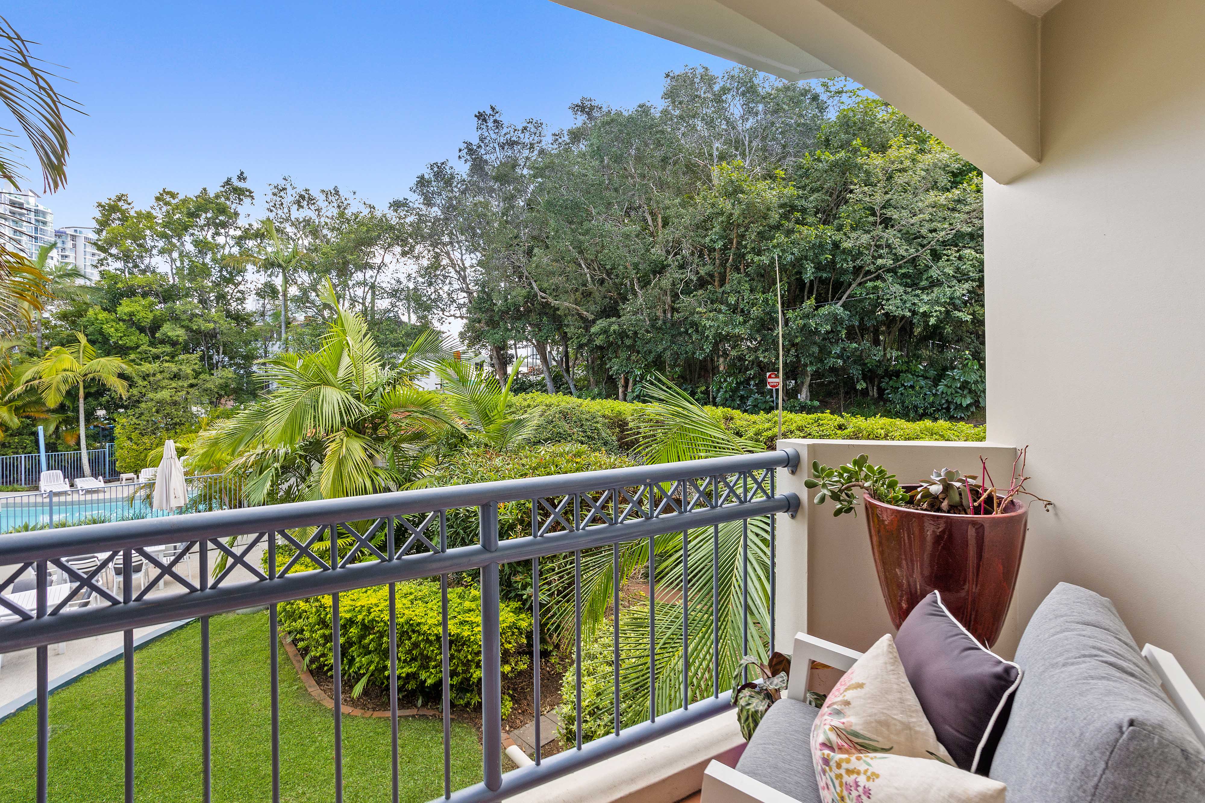 Superior 2 Bedroom Apartment