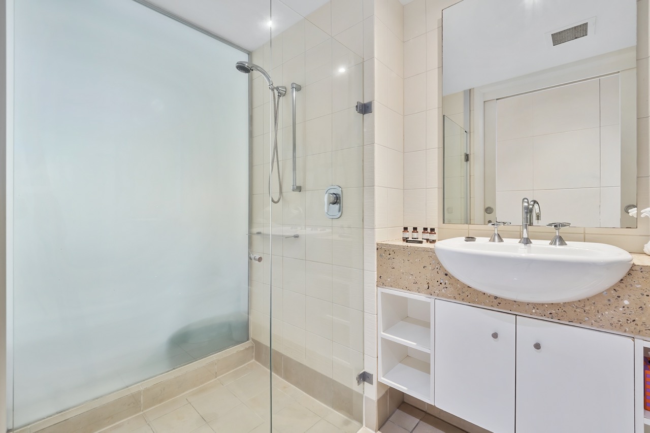 Beach Club 3 Bedroom 2123/4