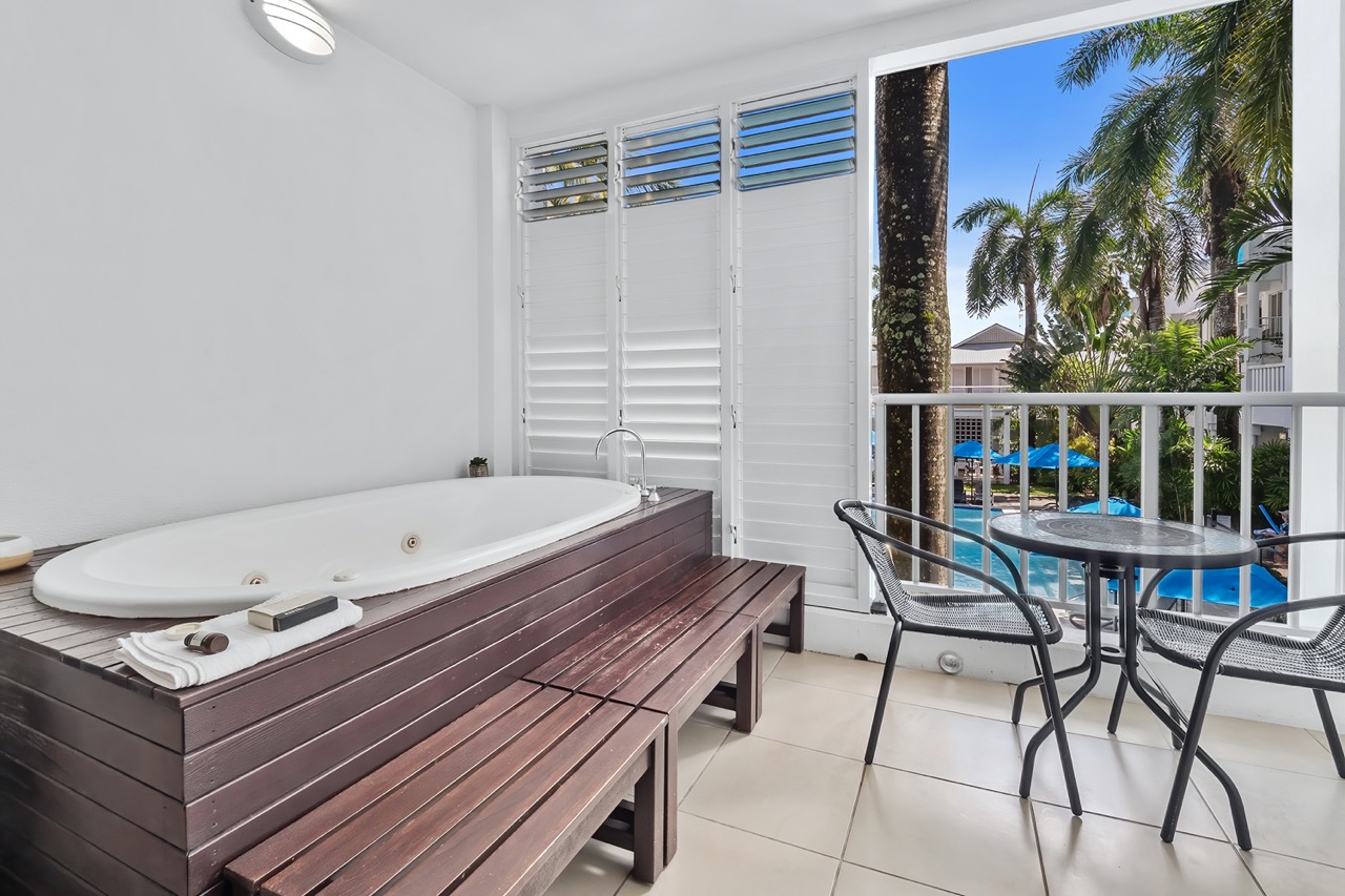 Beach Club 3 Bedroom 2123/4