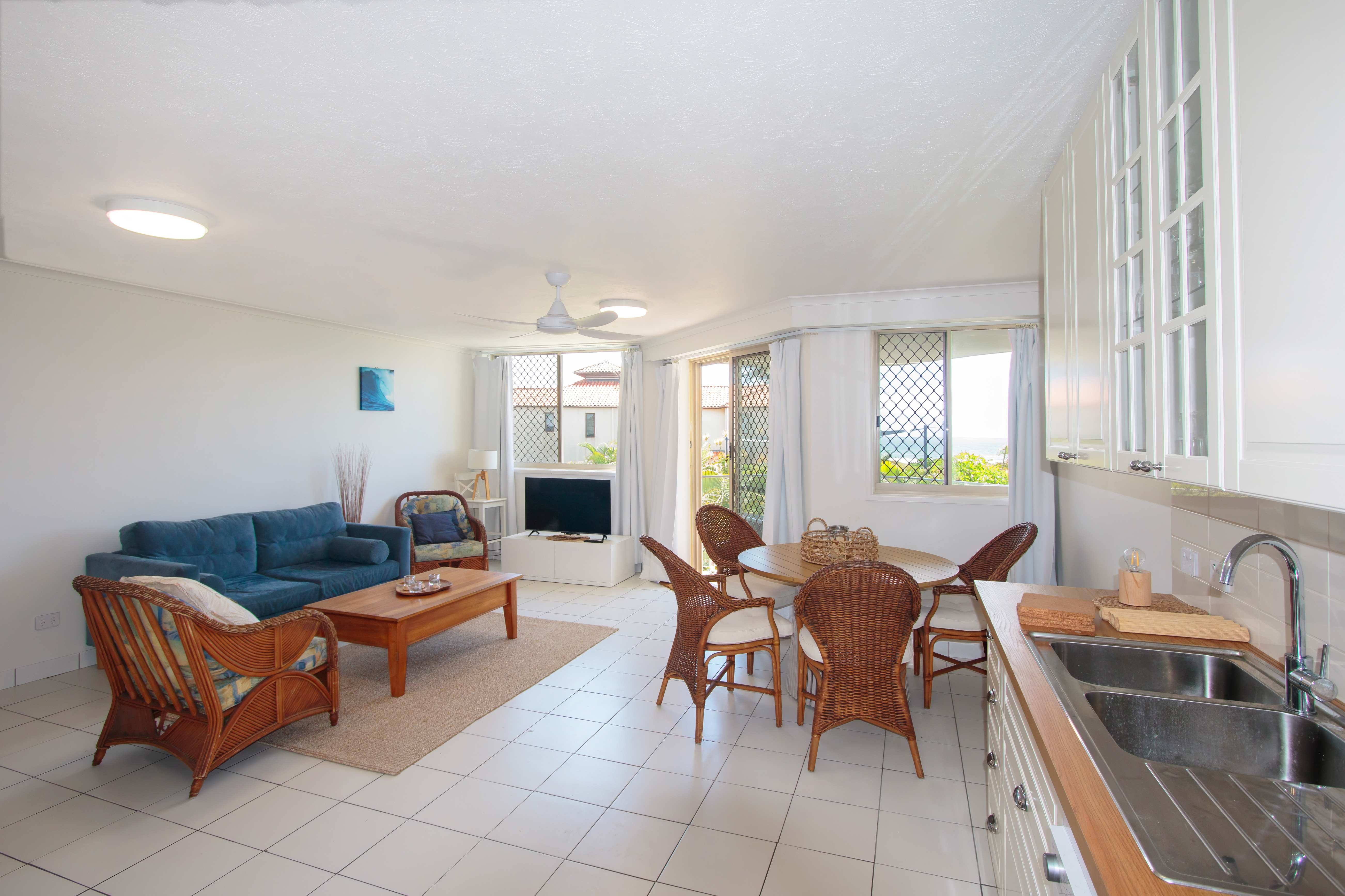 2 Bedroom Pool Park and Ocean View 16