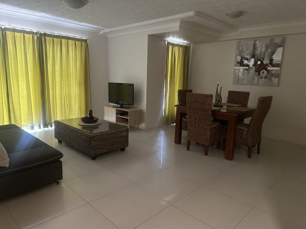 1 Bedroom.12/3 Sunset Blvd Surfers Paradise