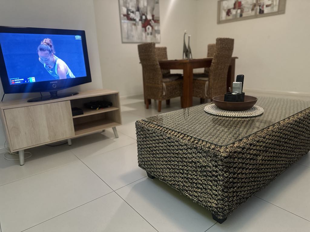 1 Bedroom.12/3 Sunset Blvd Surfers Paradise