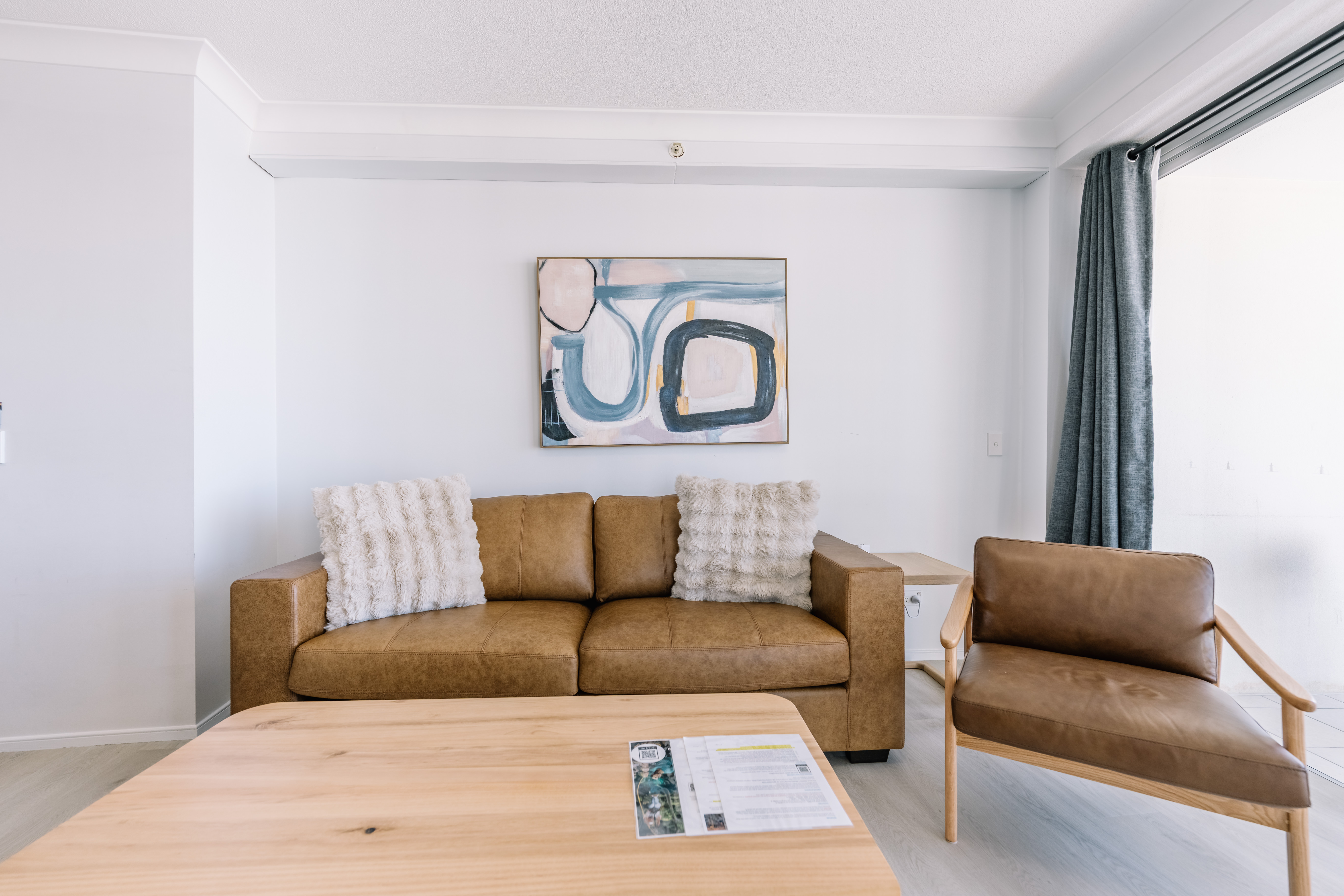 Chevron Tower Ocean View Deluxe 2BR 2B 1C