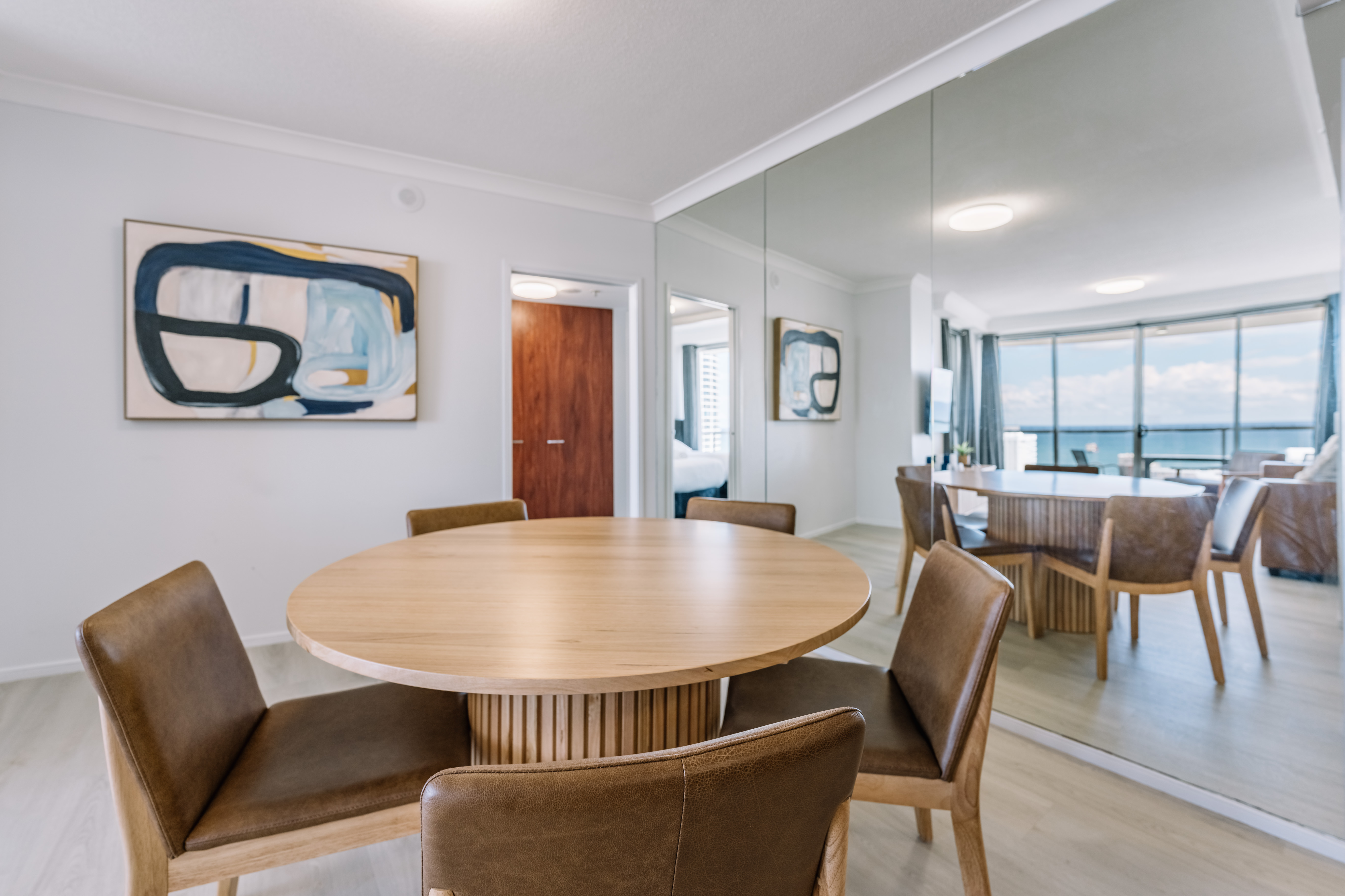 Chevron Tower Ocean View Deluxe 2BR 2B 1C