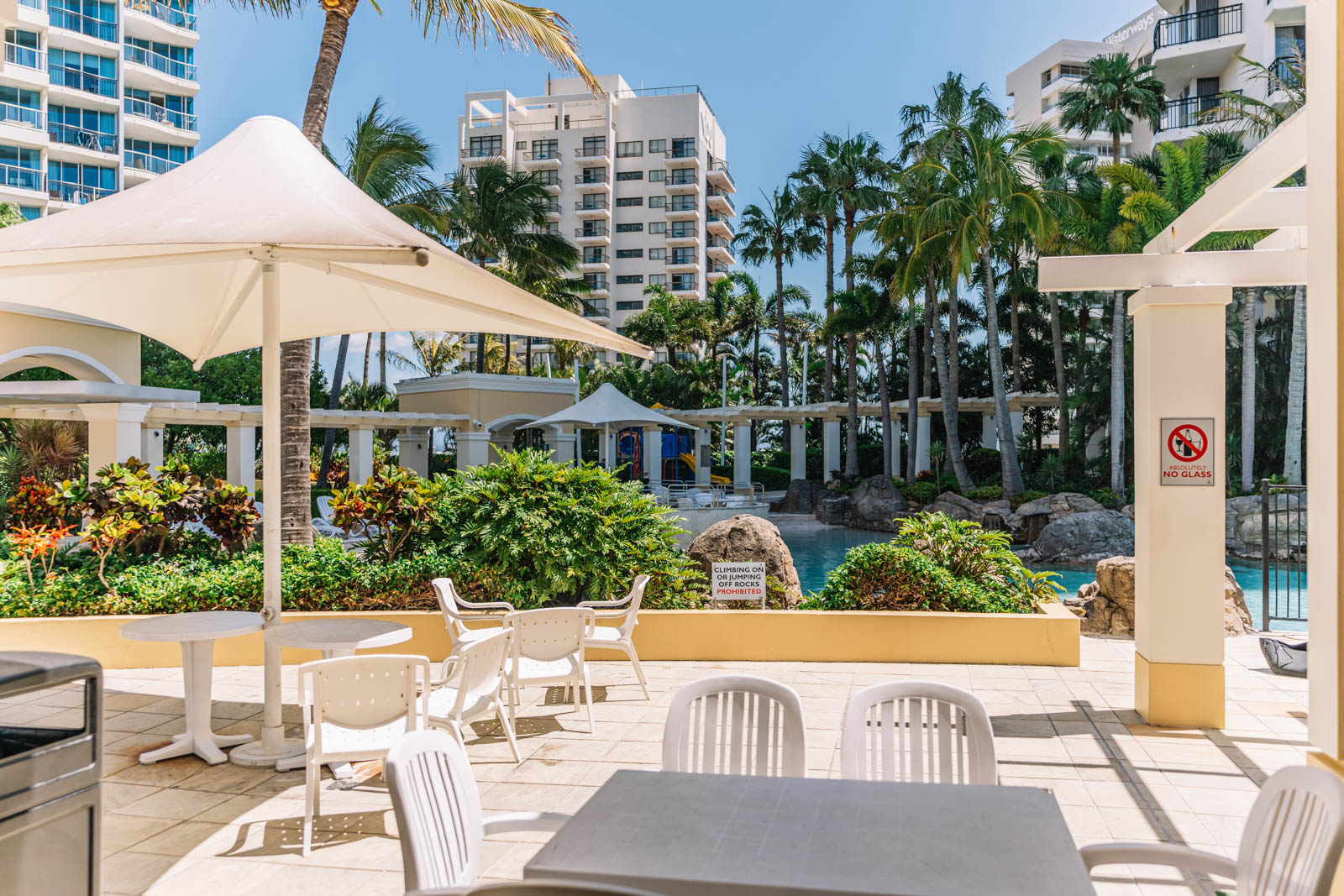 Chevron Tower Ocean View Deluxe 2BR 2B 1C