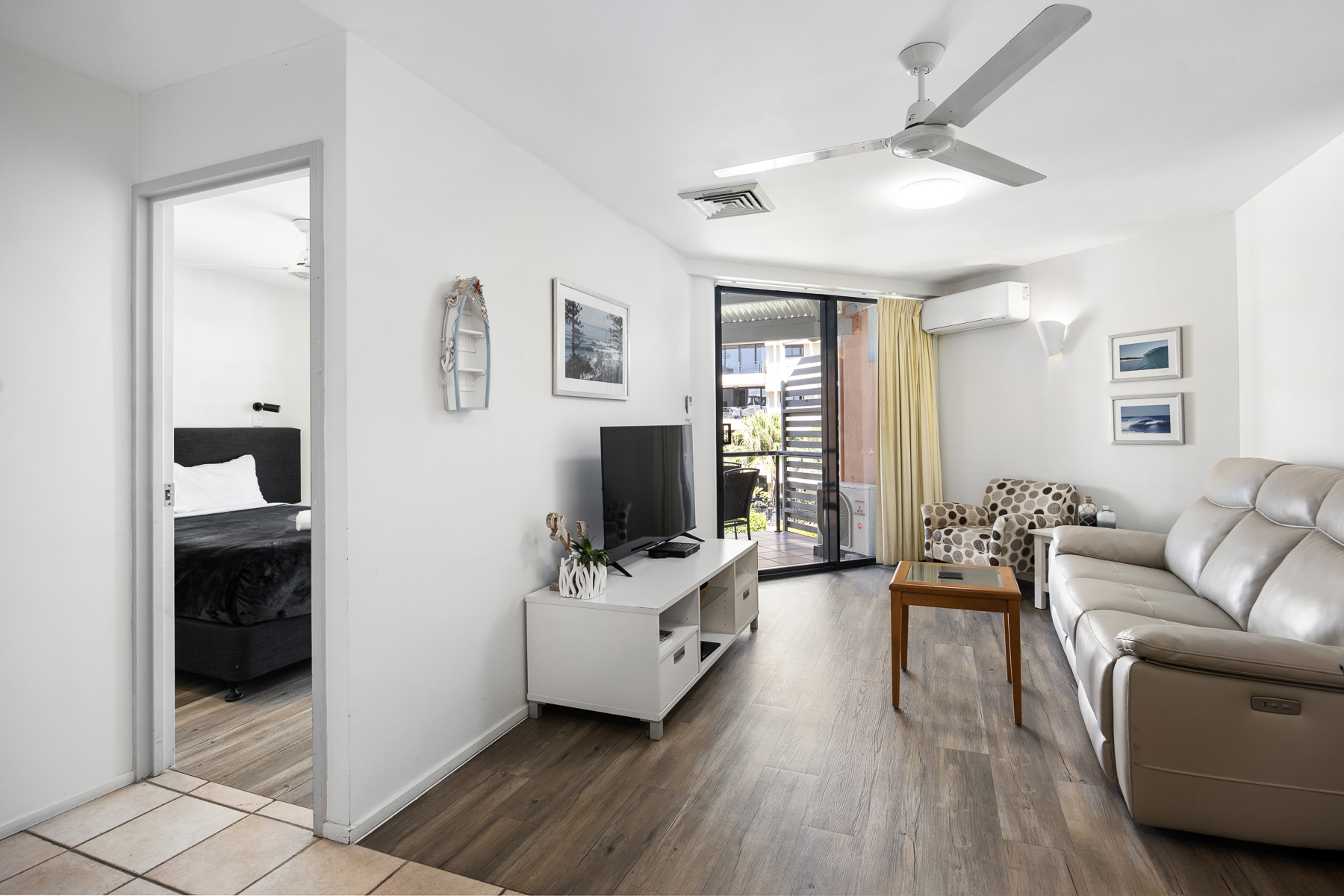 1 Bedroom Apartment