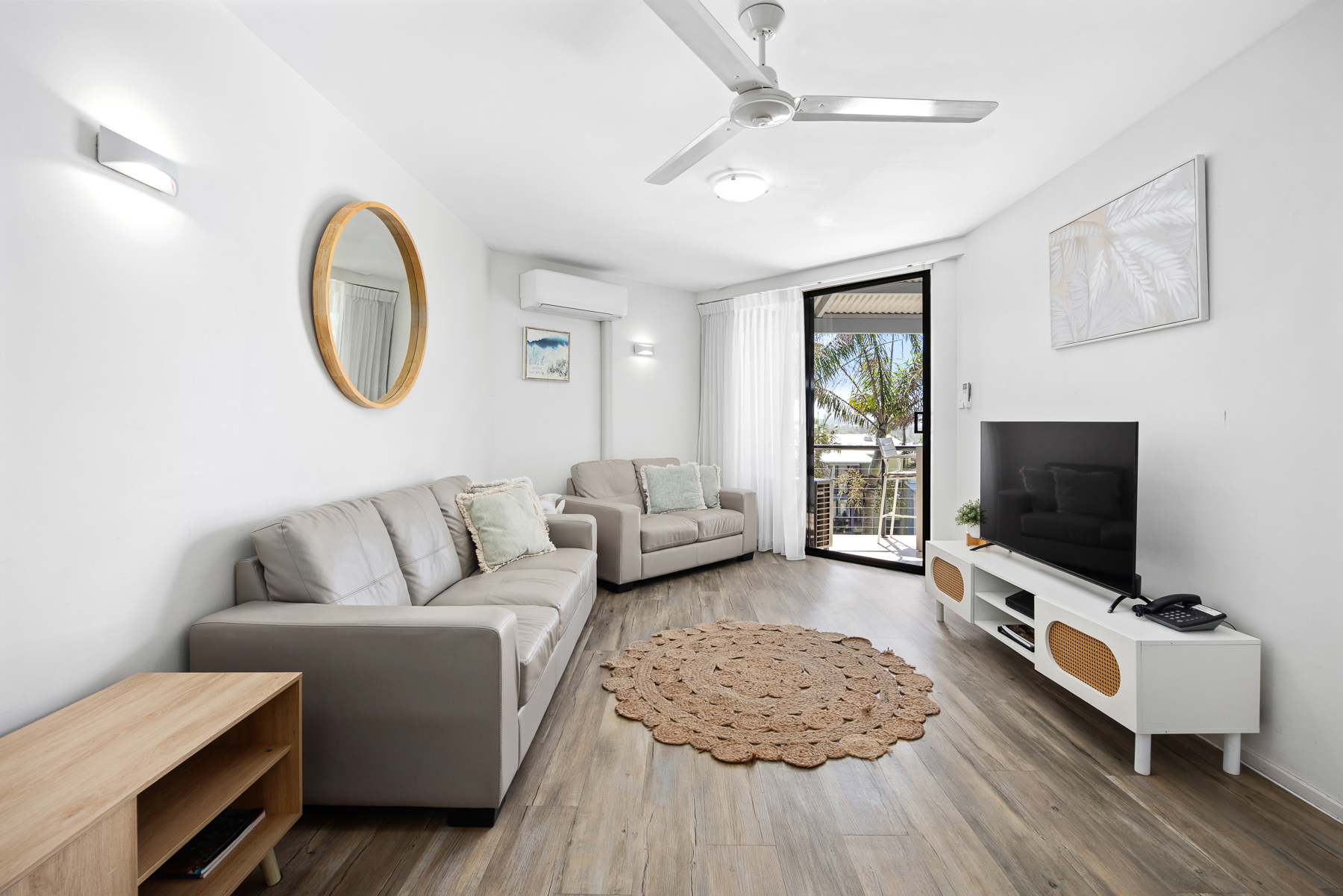 2 Bedroom Apartment with Ocean View