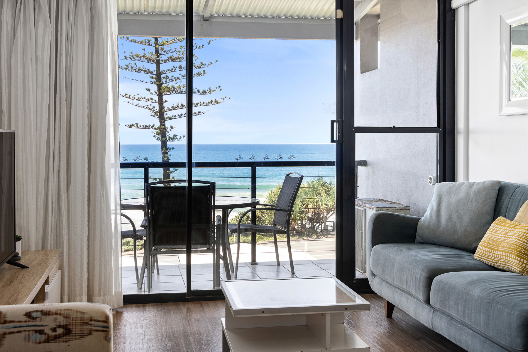 2 Bedroom Apartment with Ocean View