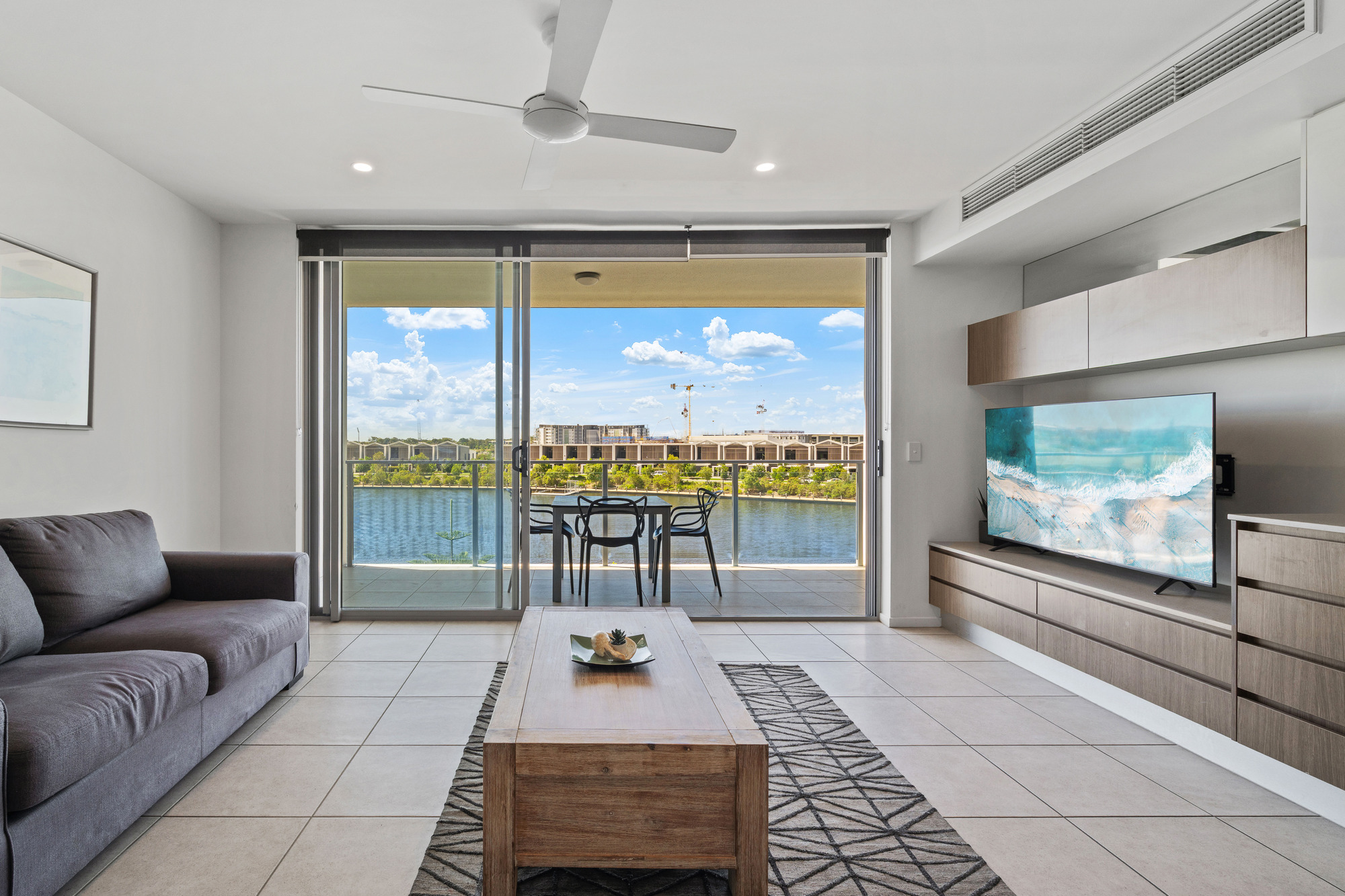 One Bedroom Apartment