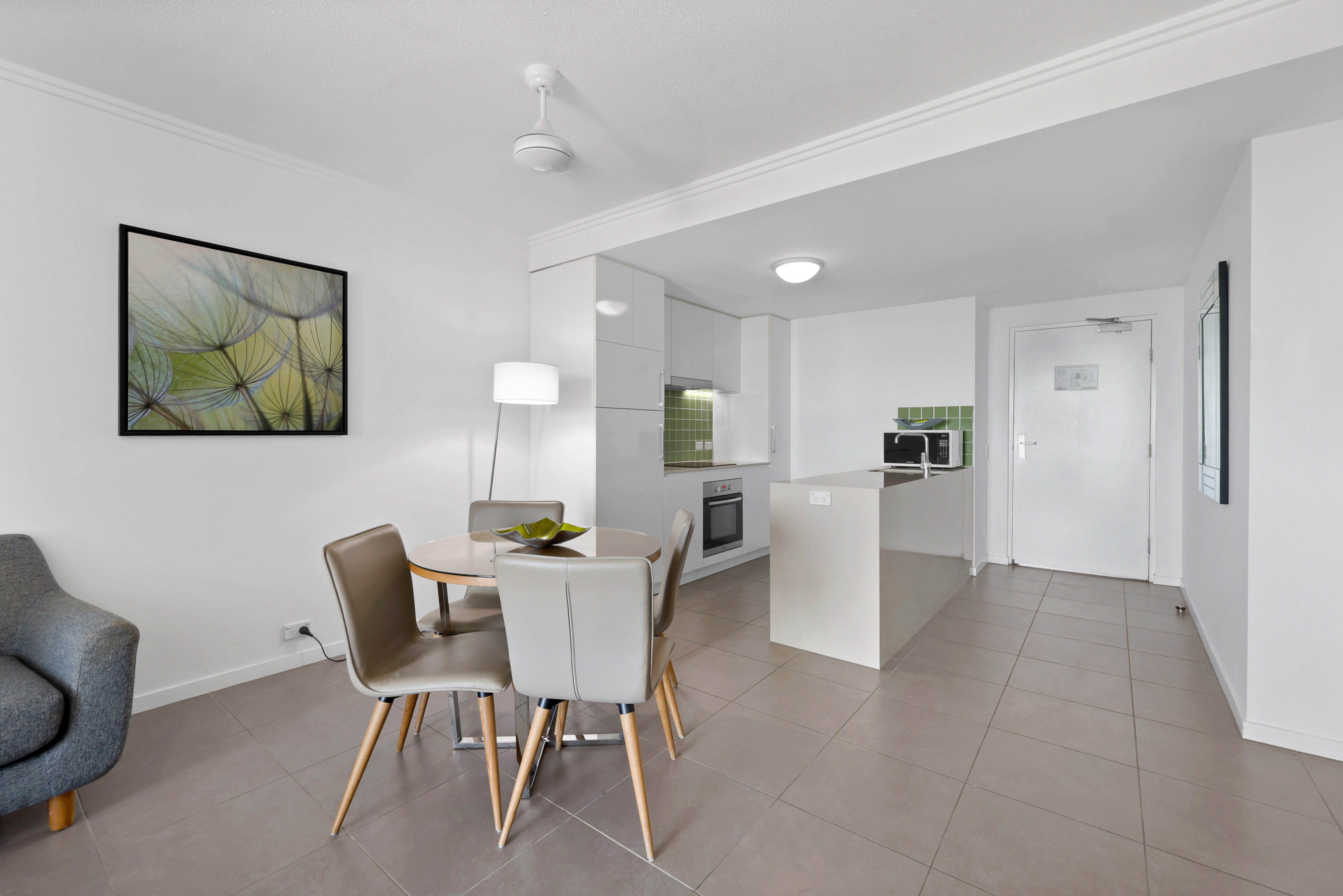 1 Bedroom Apartment