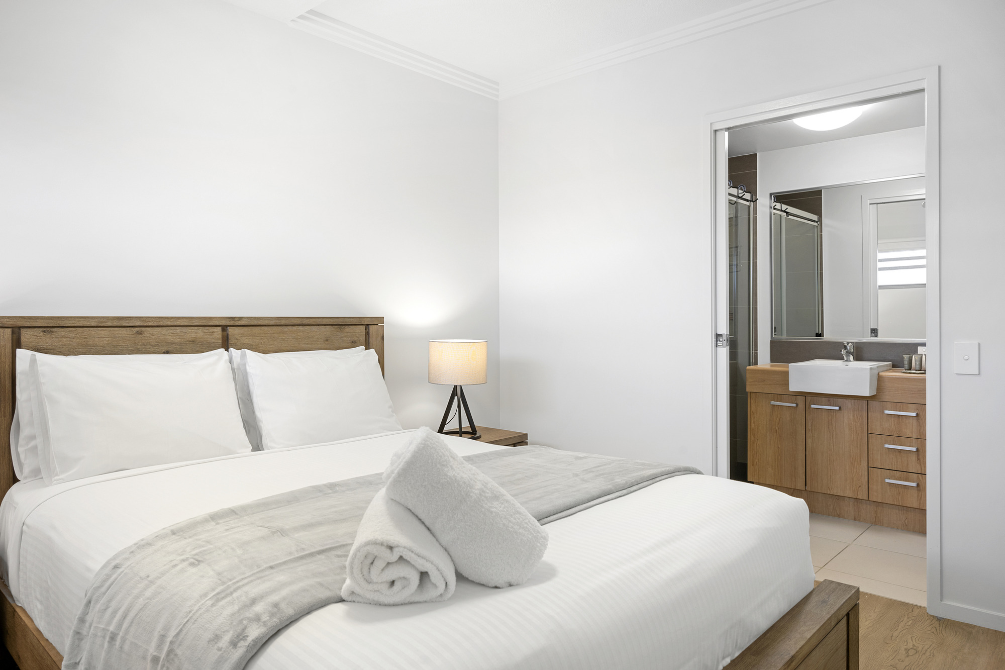 One Bedroom Apartment