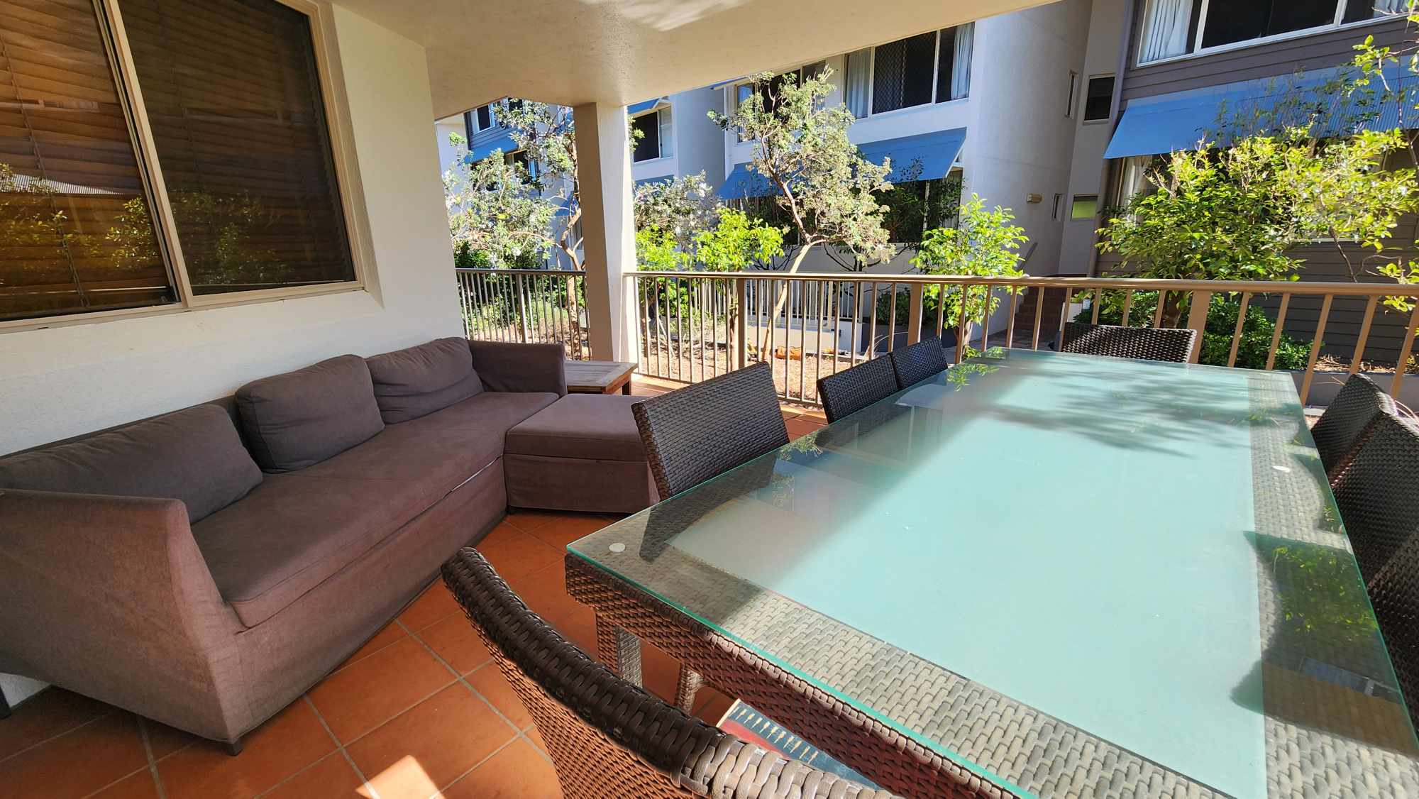 Premium Garden Ocean View Apartment