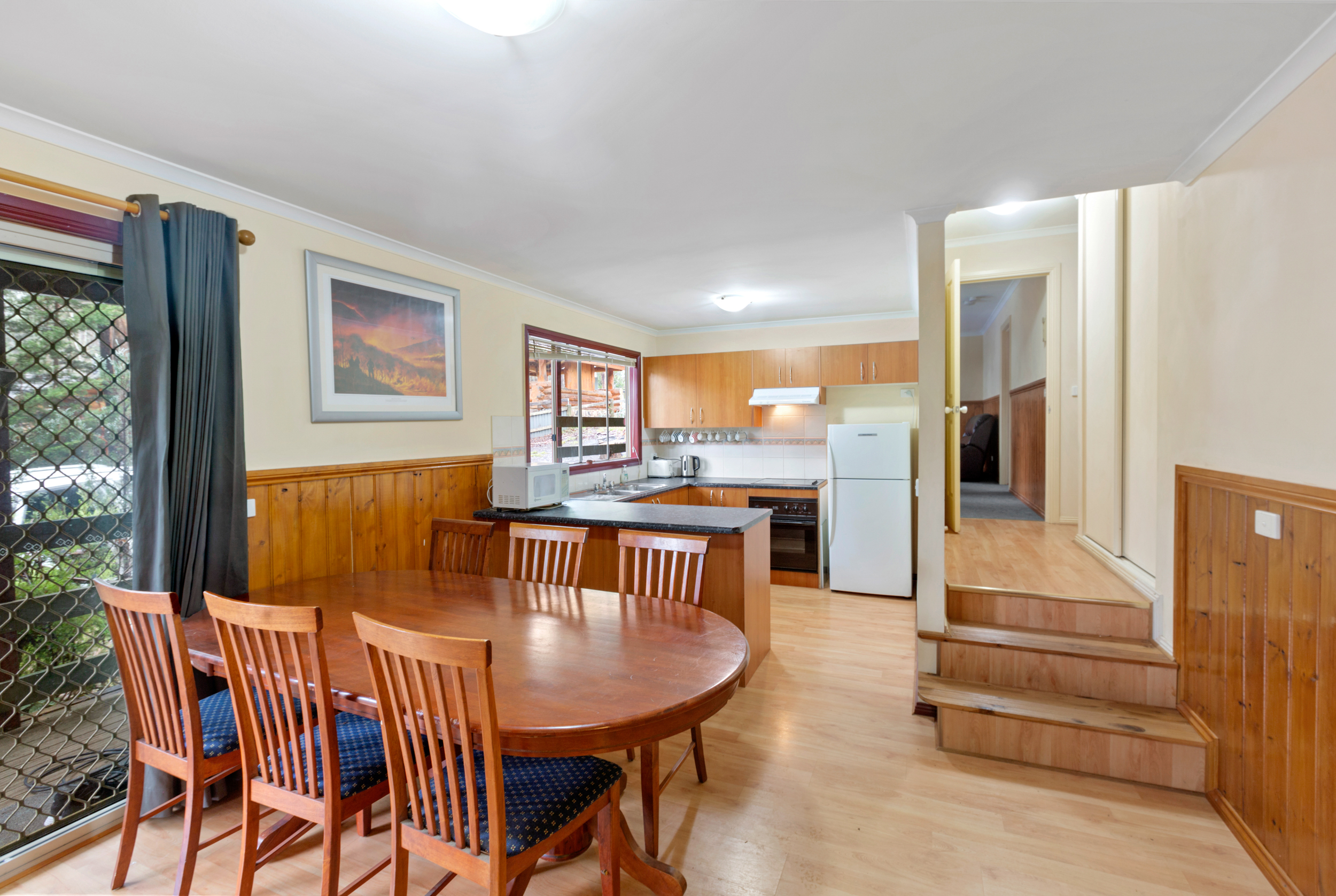 Rosella Views - Cosy Cottage at the Base of Mt Buller
