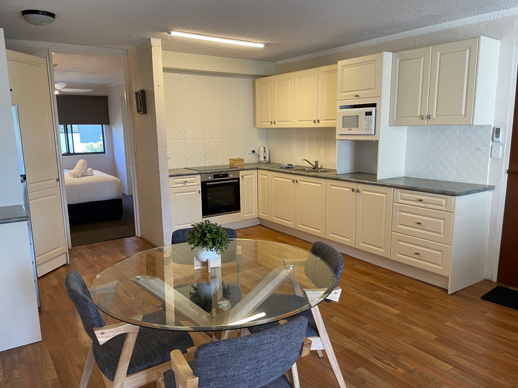 One Bedroom Apartment