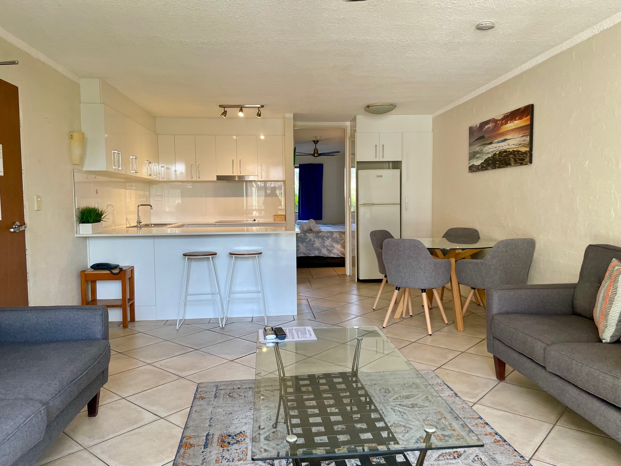 One Bedroom Apartment