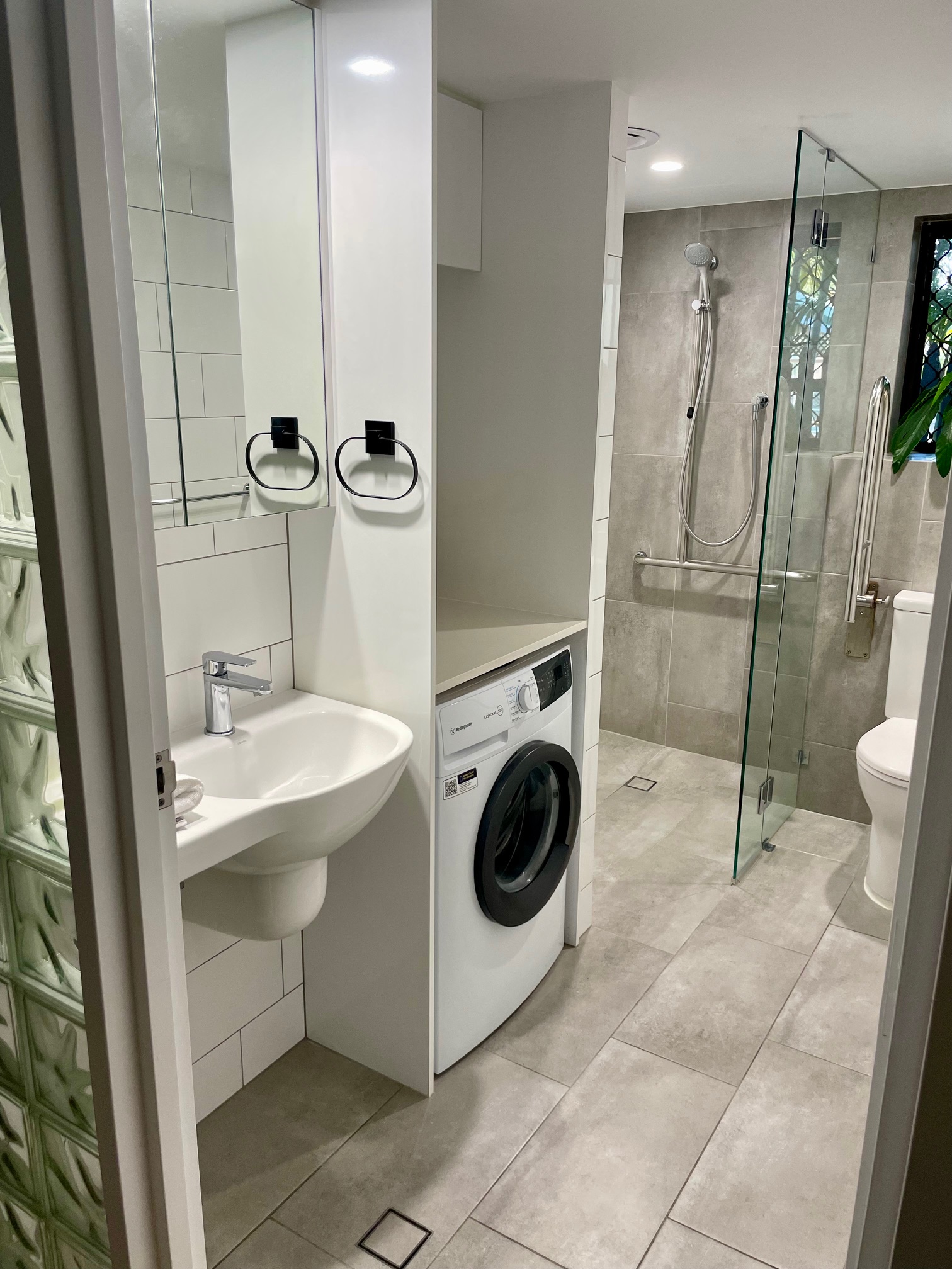 Two Bedroom Deluxe Apartment with Special Access